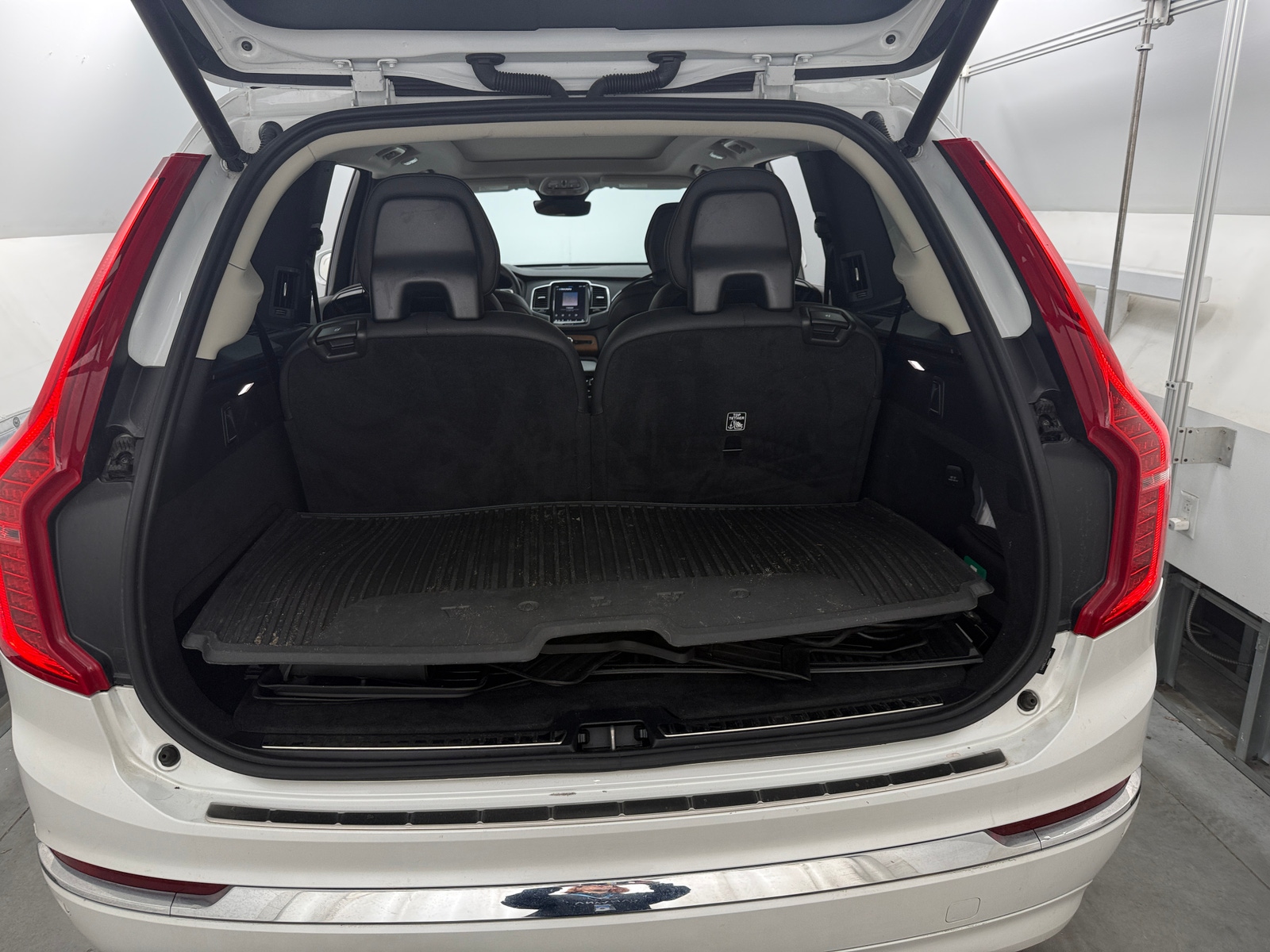 Thumbnail: 2024 Volvo XC90 - 6