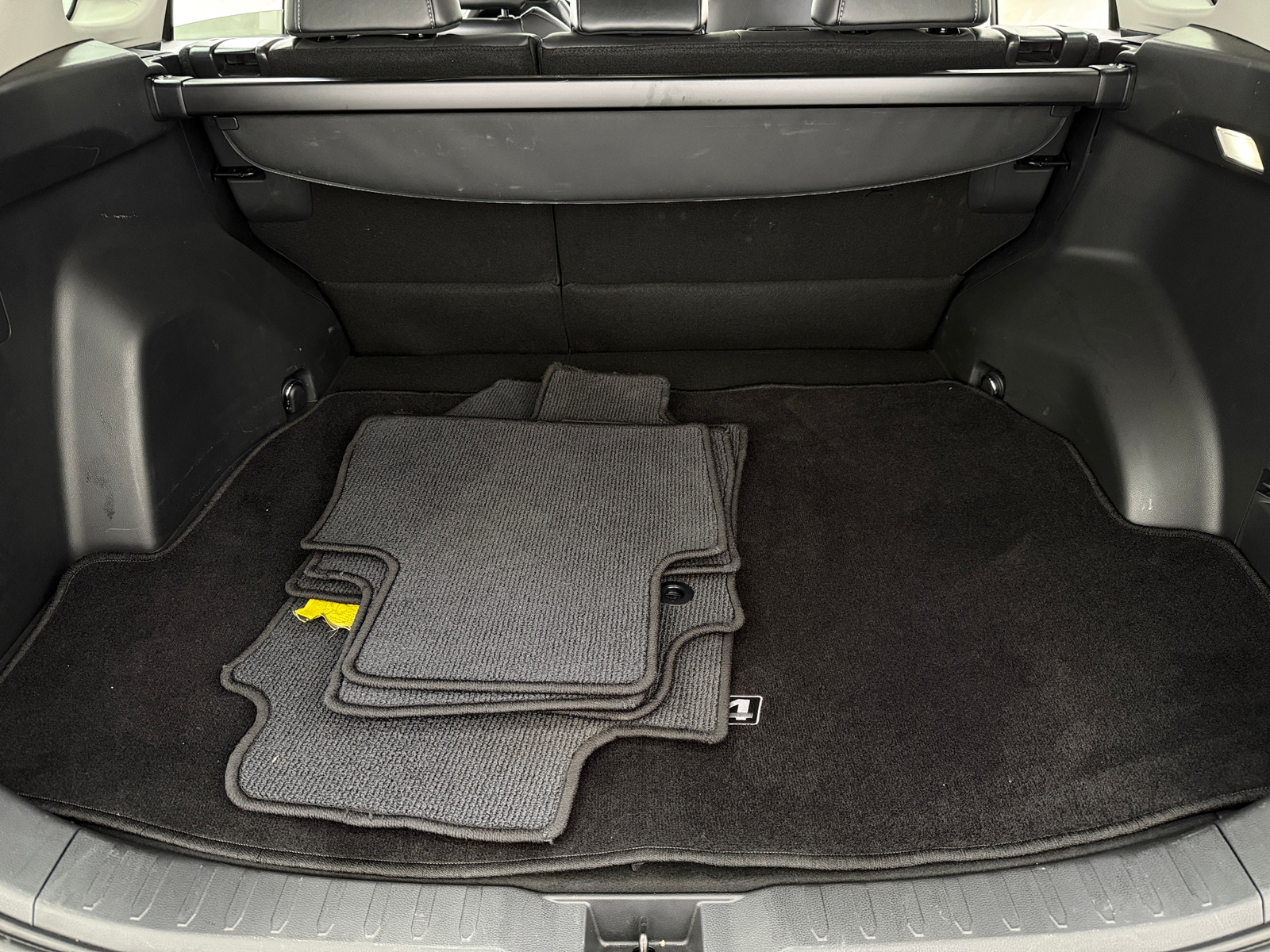 Thumbnail: 2024 Toyota RAV4 - 6