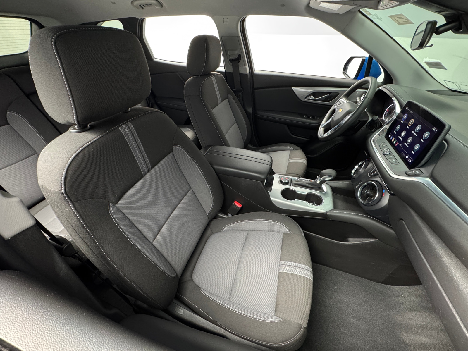 Thumbnail: 2024 Chevrolet Blazer - 2