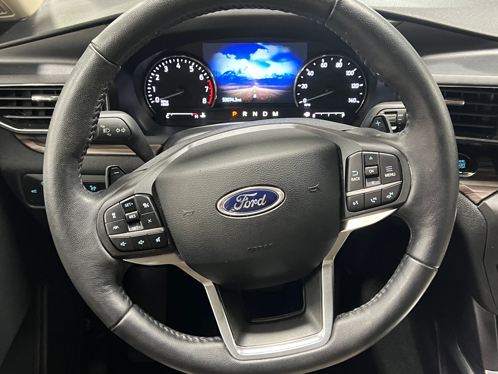 Thumbnail: 2020 Ford Explorer - 4