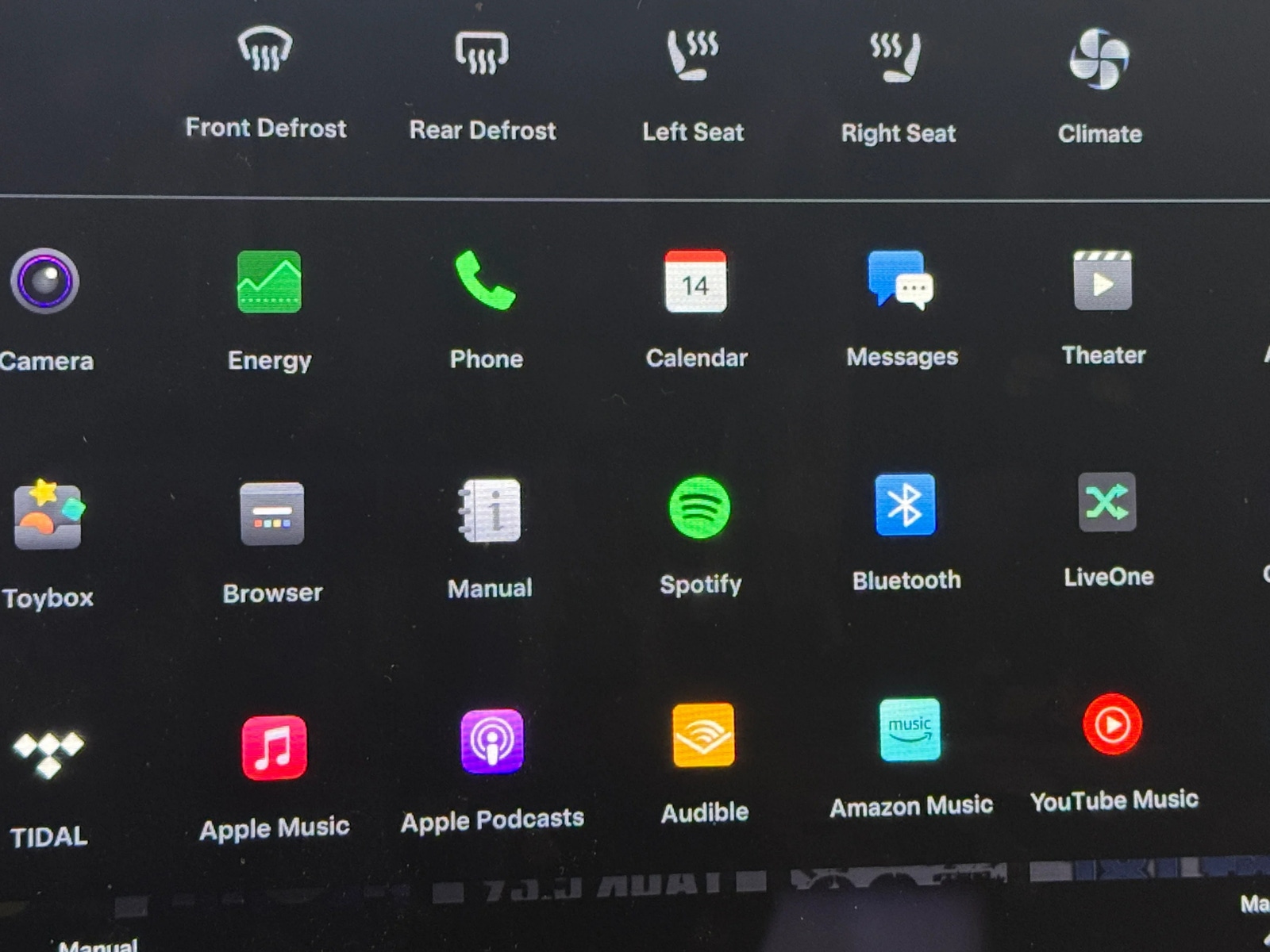 Thumbnail: 2015 Tesla Model S - 4