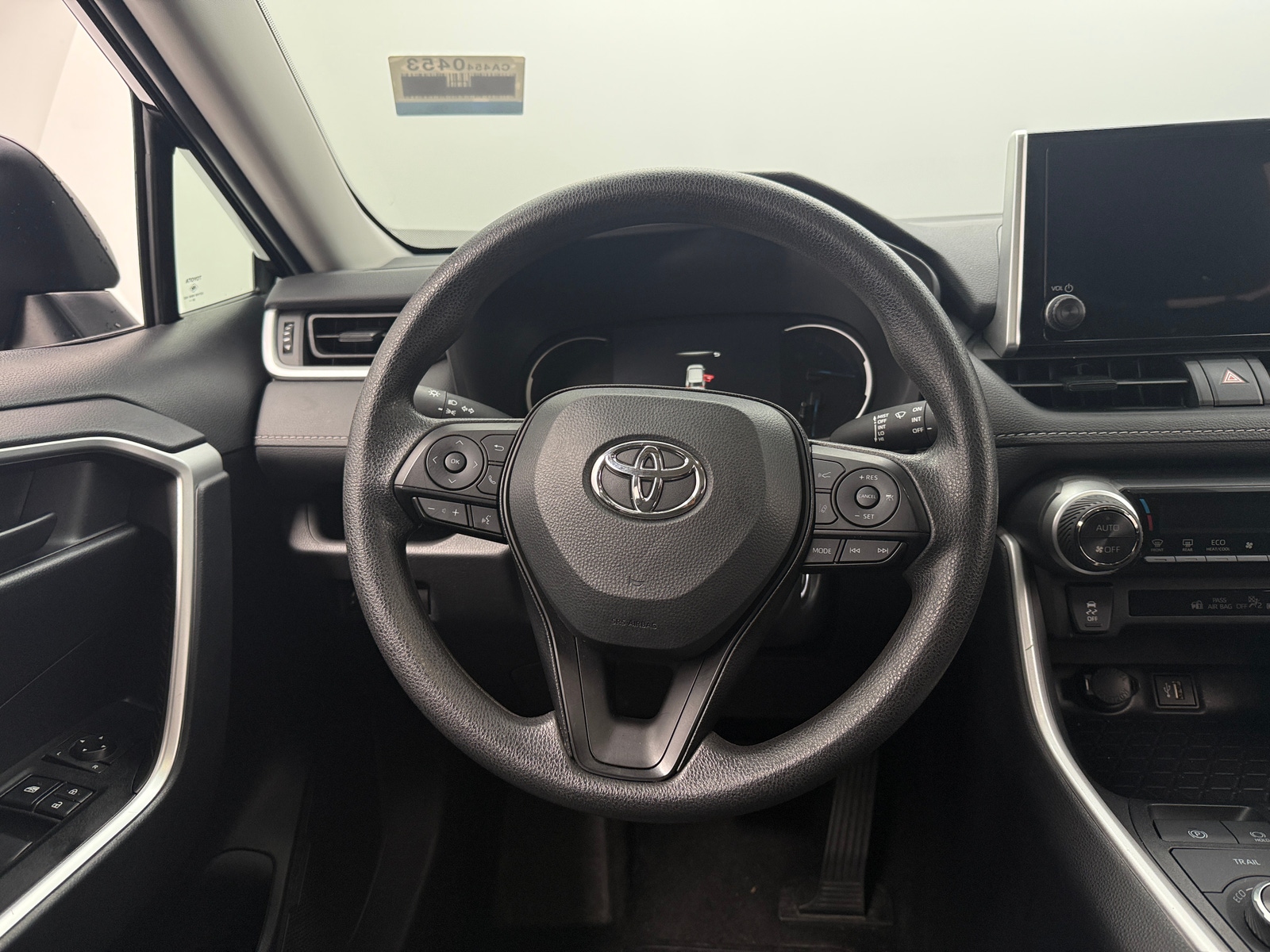 Thumbnail: 2025 Toyota RAV4 - 5