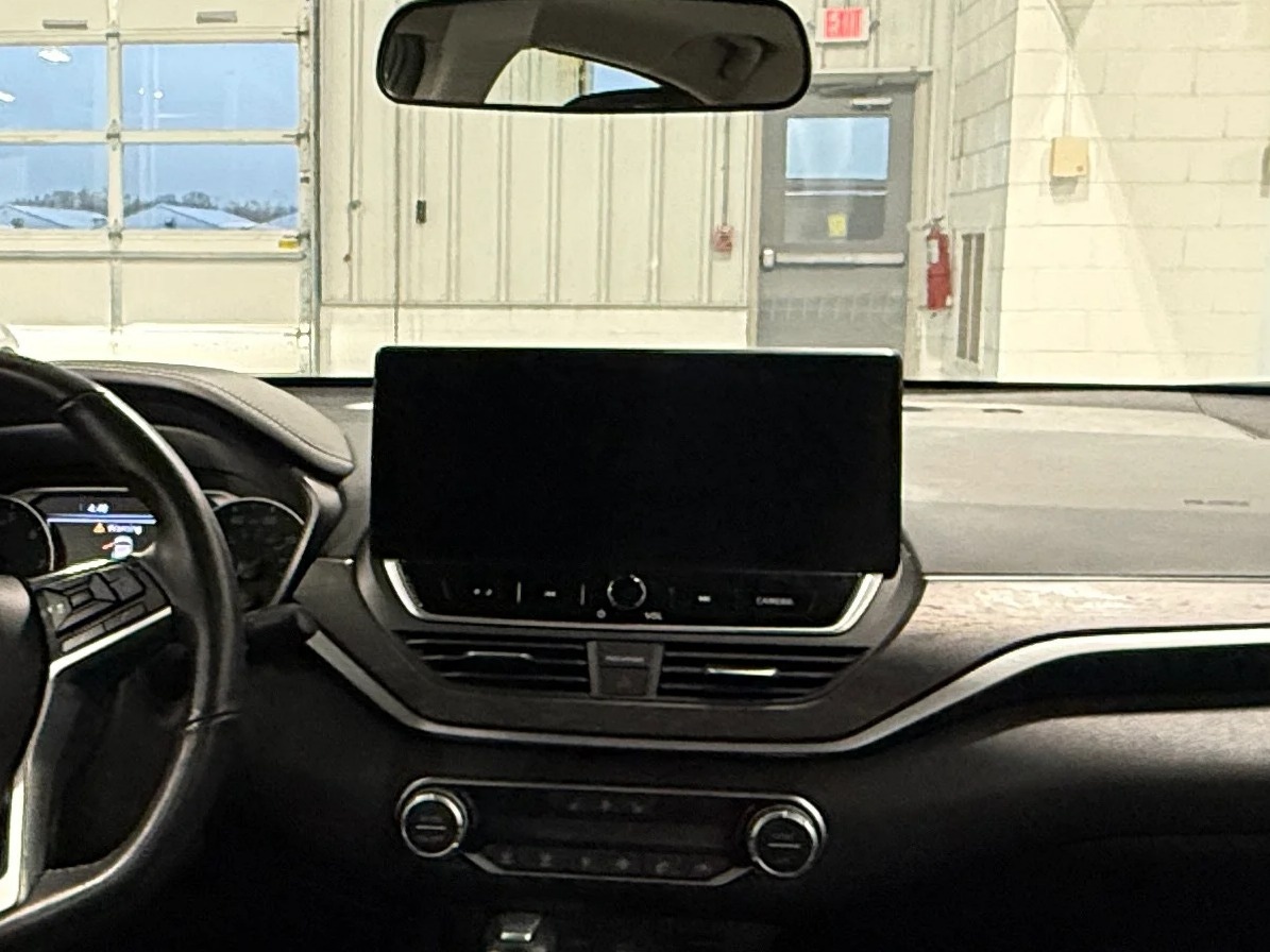 Thumbnail: 2024 Nissan Altima - 2