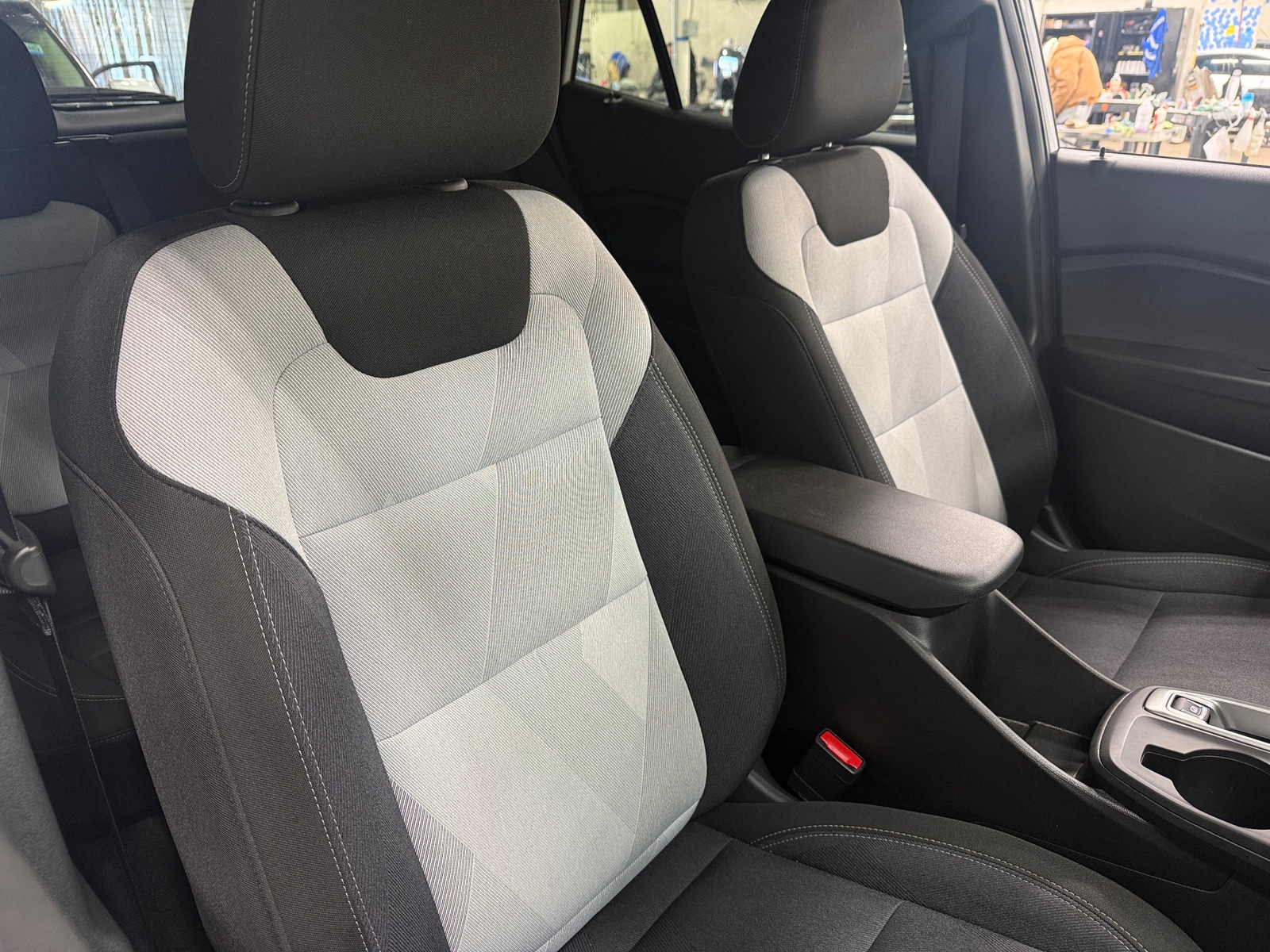 Thumbnail: 2025 Chevrolet Trax - 2