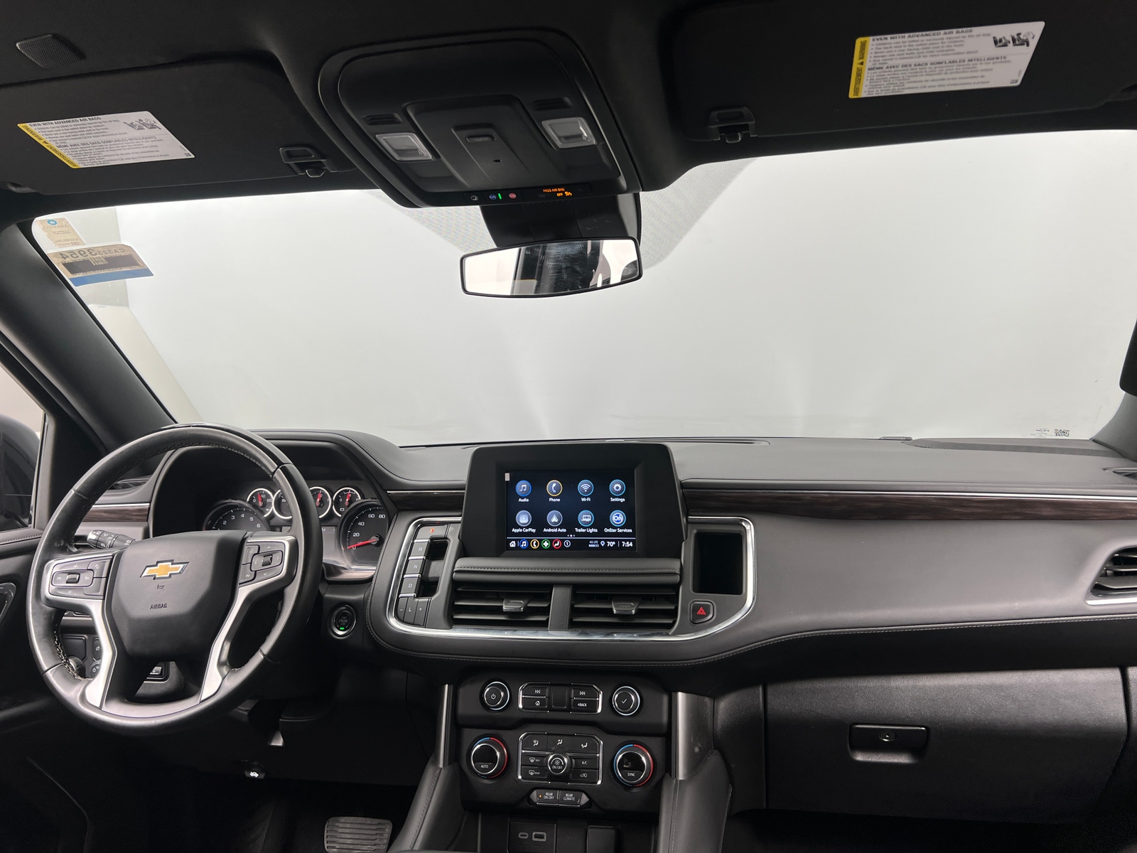 Thumbnail: 2024 Chevrolet Suburban - 3