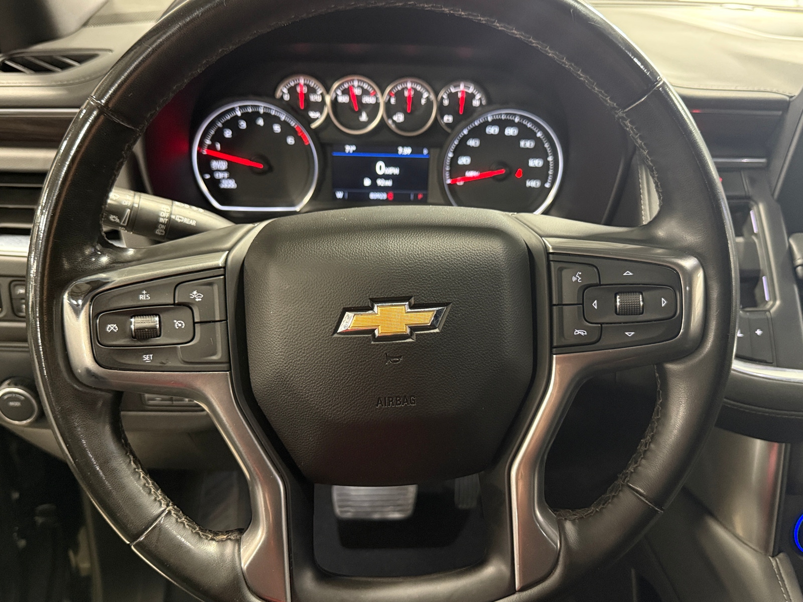 Thumbnail: 2024 Chevrolet Suburban - 5