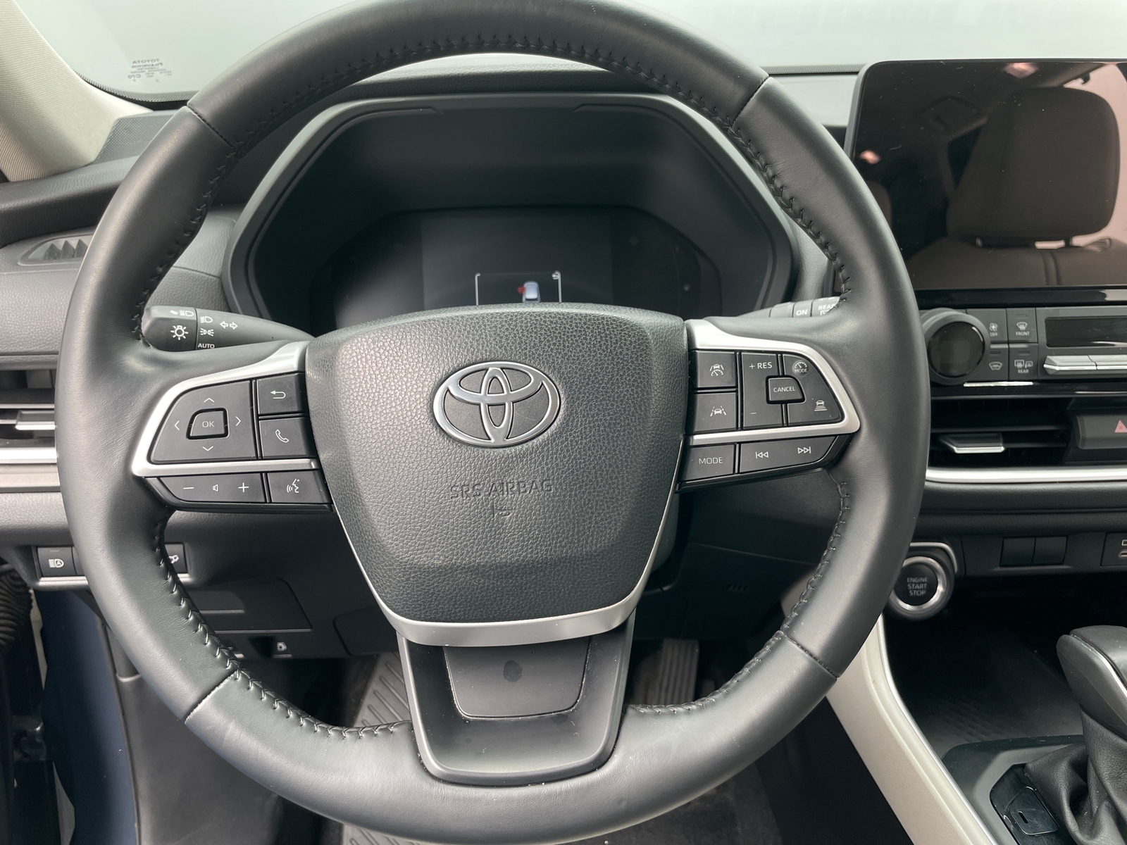 Thumbnail: 2024 Toyota Grand Highlander - 4