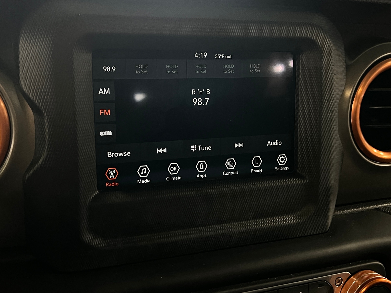 Thumbnail: 2021 Jeep Gladiator - 4