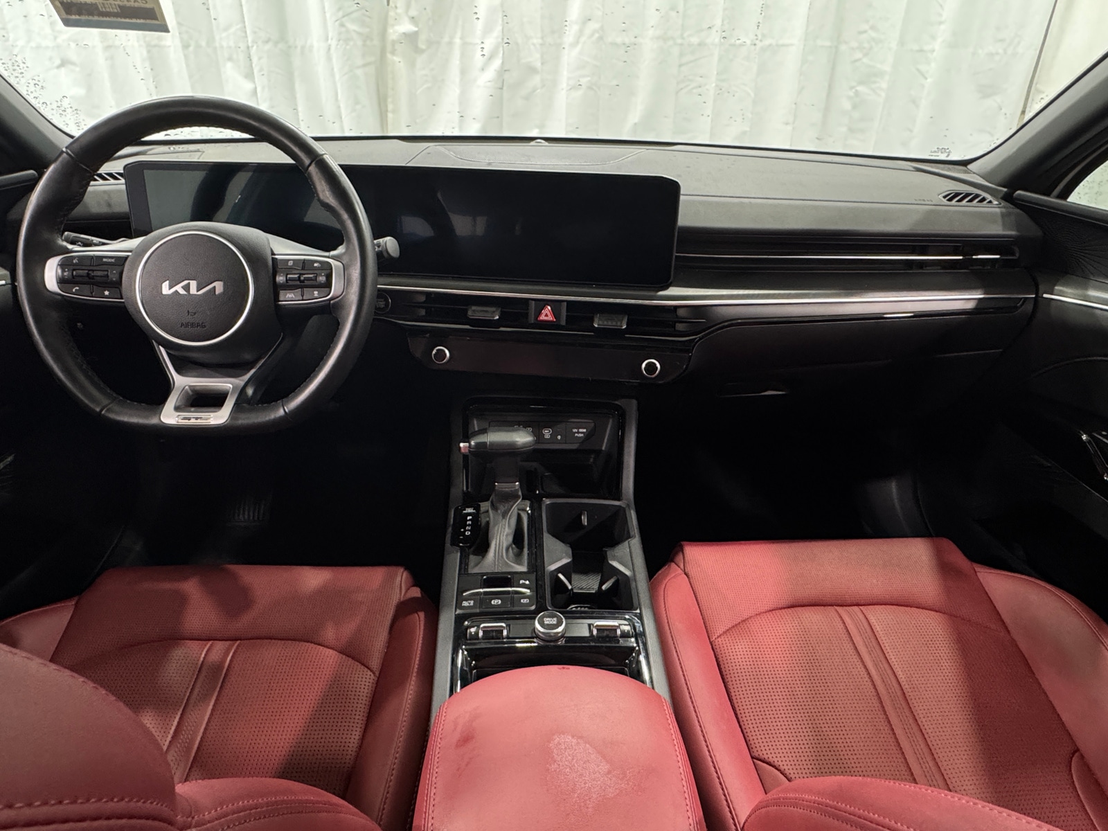 Thumbnail: 2025 Kia K5 - 2