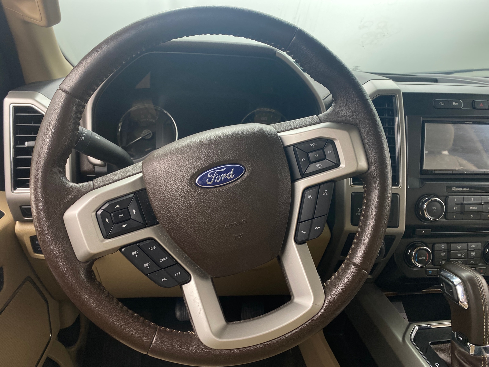 Thumbnail: 2018 Ford Econoline - 4