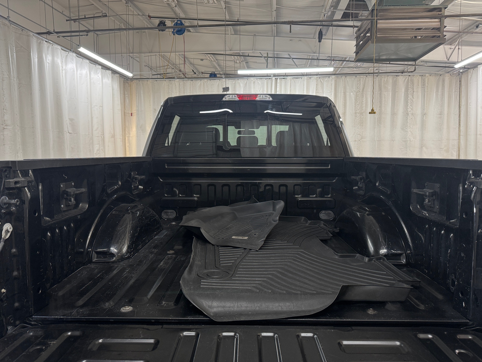 Thumbnail: 2018 Ford Econoline - 6