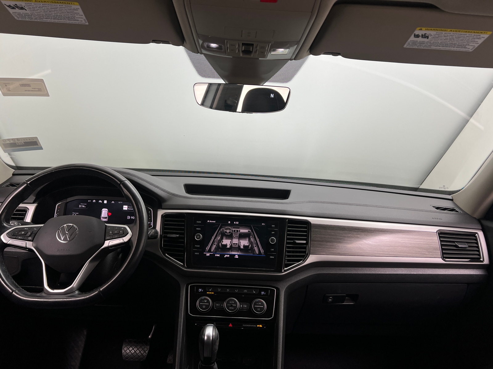 Thumbnail: 2021 Volkswagen Atlas - 3