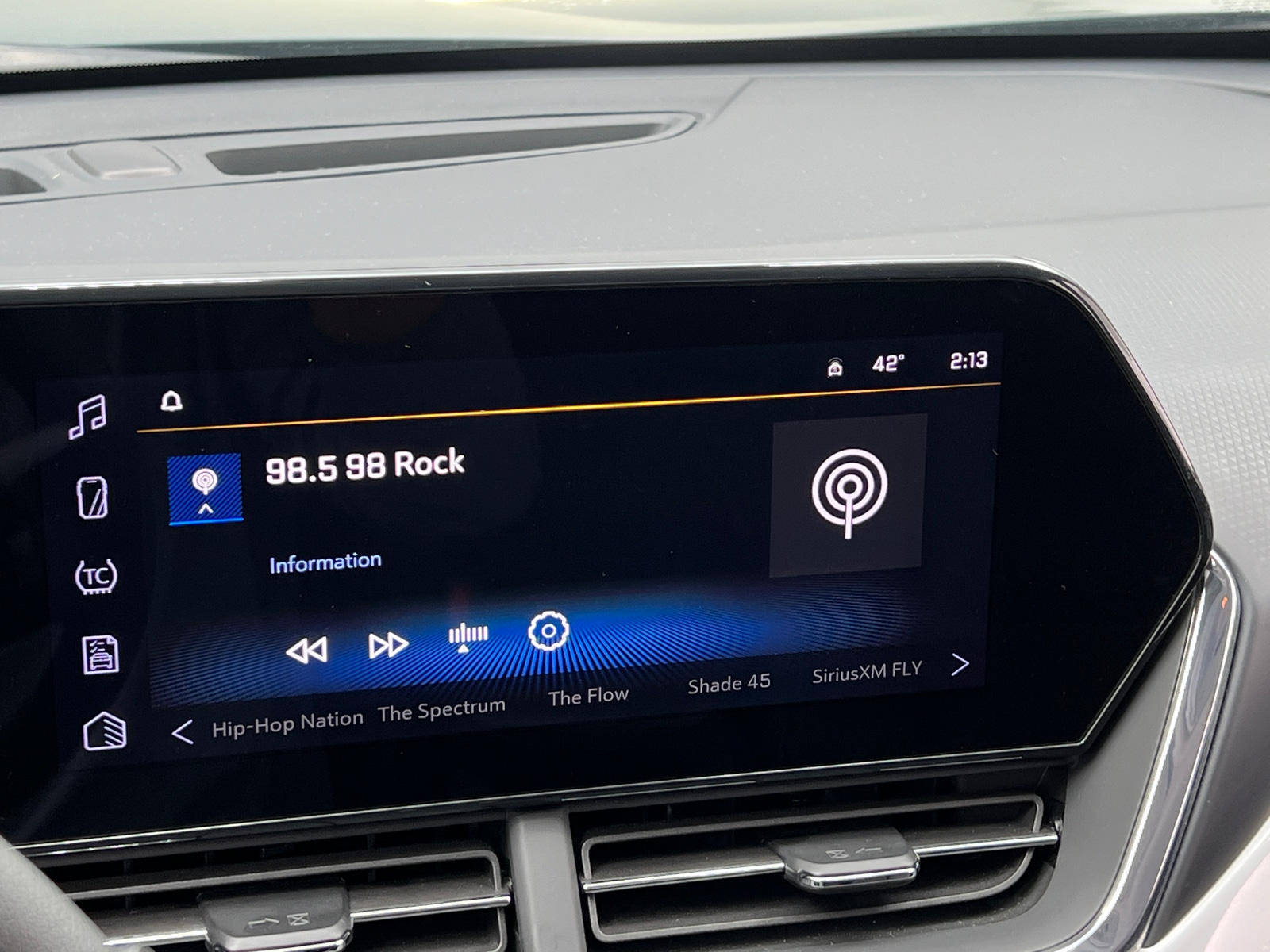 Thumbnail: 2025 Chevrolet Trax - 4