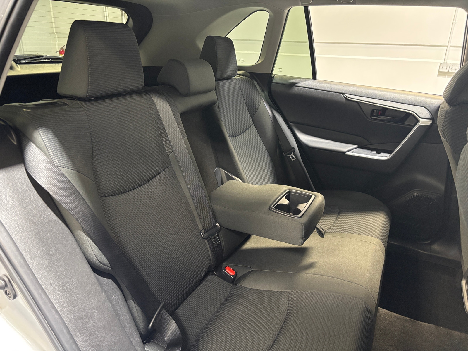 Thumbnail: 2025 Toyota RAV4 - 6