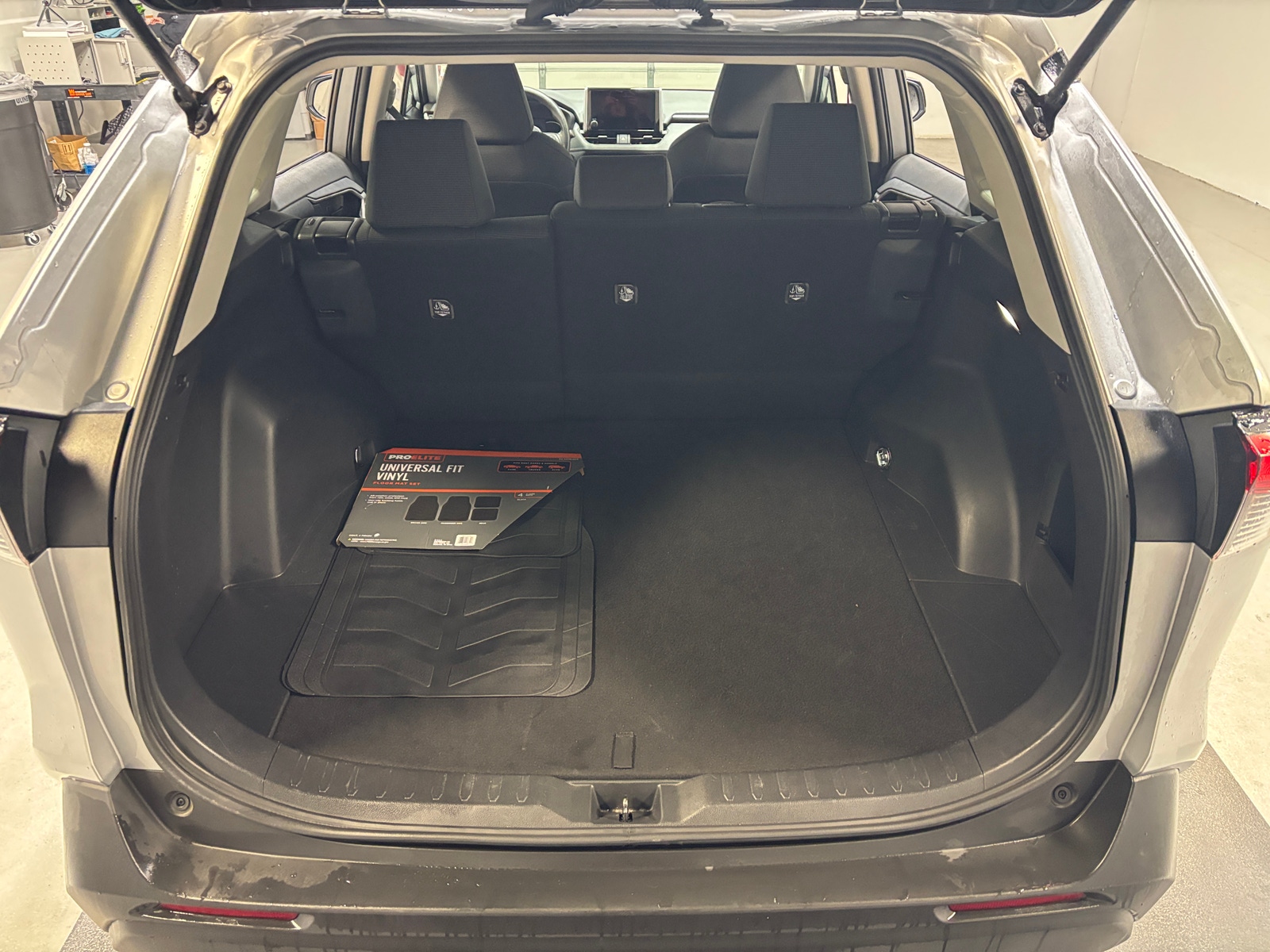 Thumbnail: 2025 Toyota RAV4 - 7