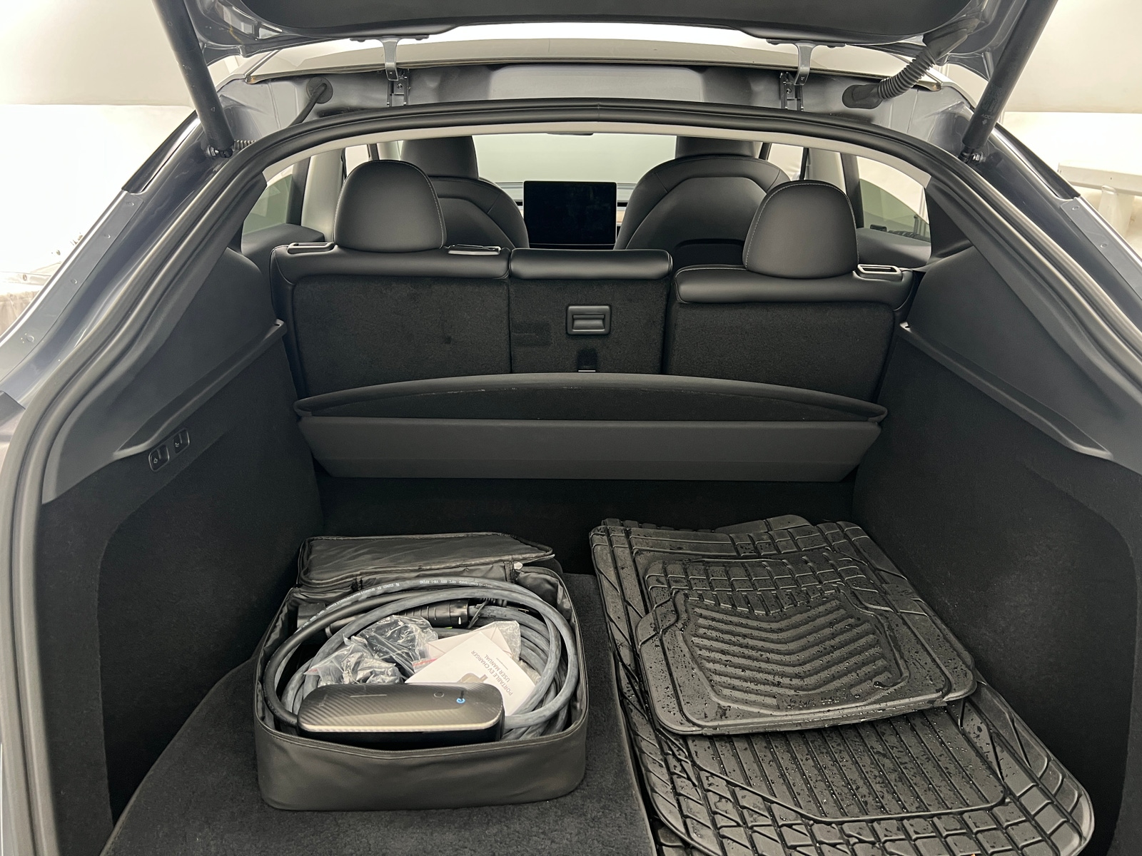 Thumbnail: 2025 Tesla Model Y - 6