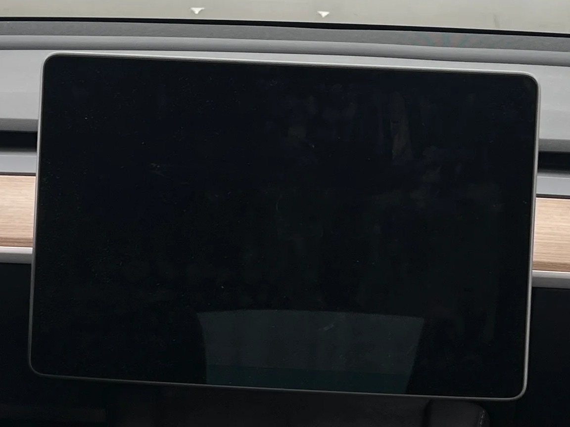 Thumbnail: 2025 Tesla Model Y - 3