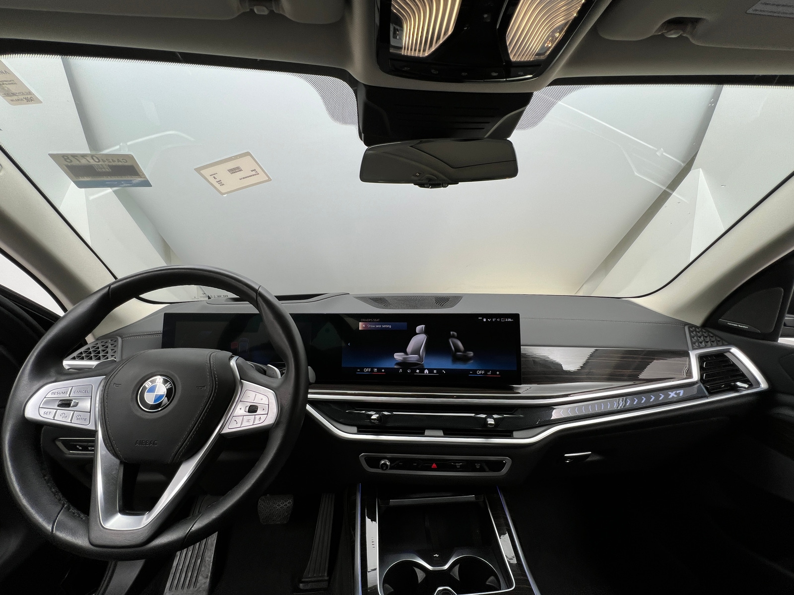 Thumbnail: 2025 BMW X7 - 2
