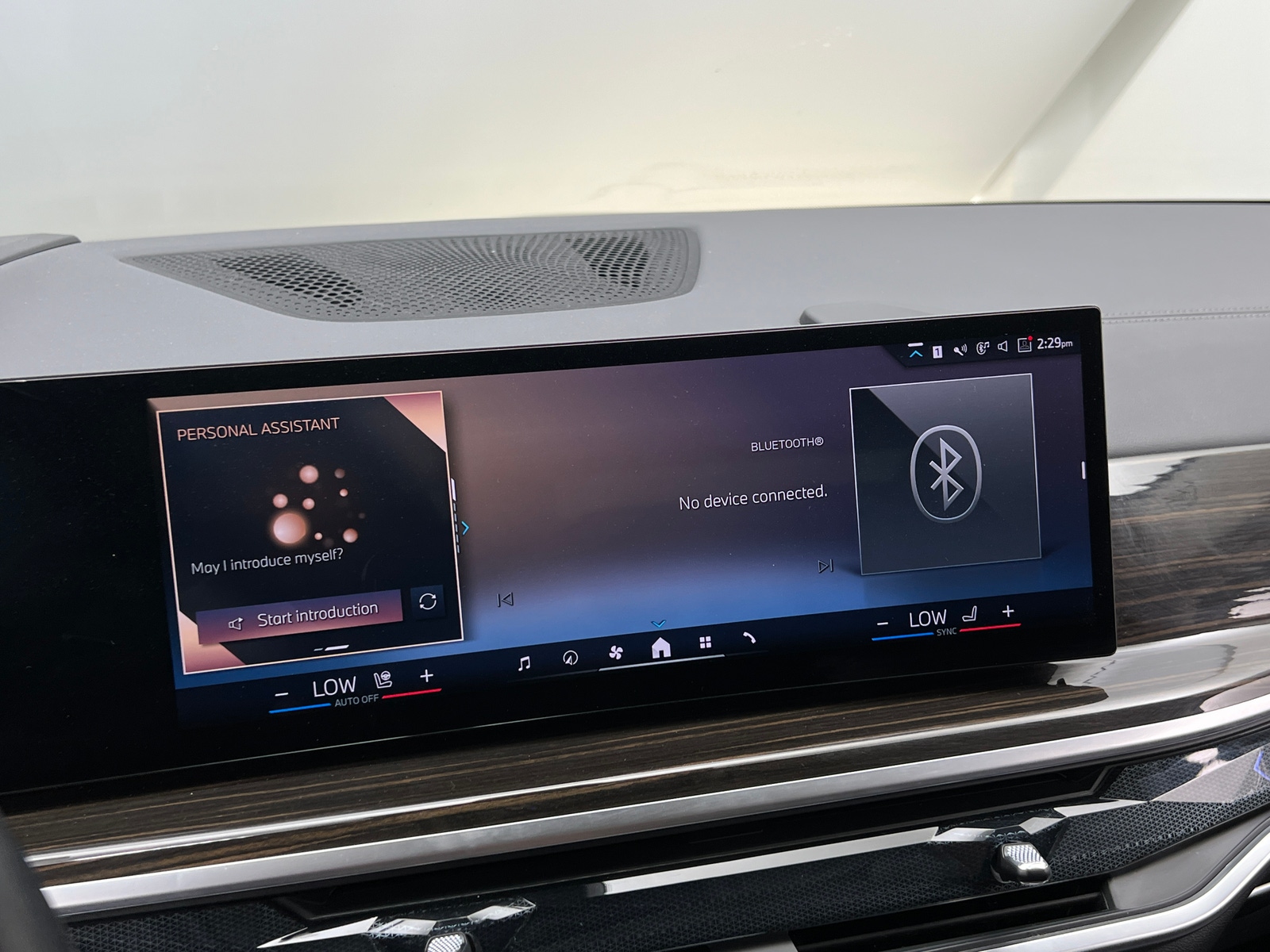 Thumbnail: 2025 BMW X7 - 3