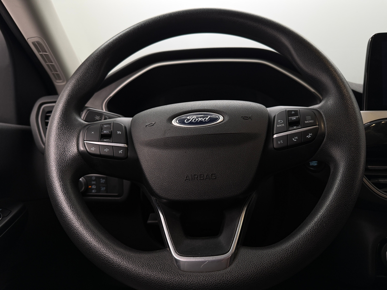 Thumbnail: 2022 Ford Escape - 5