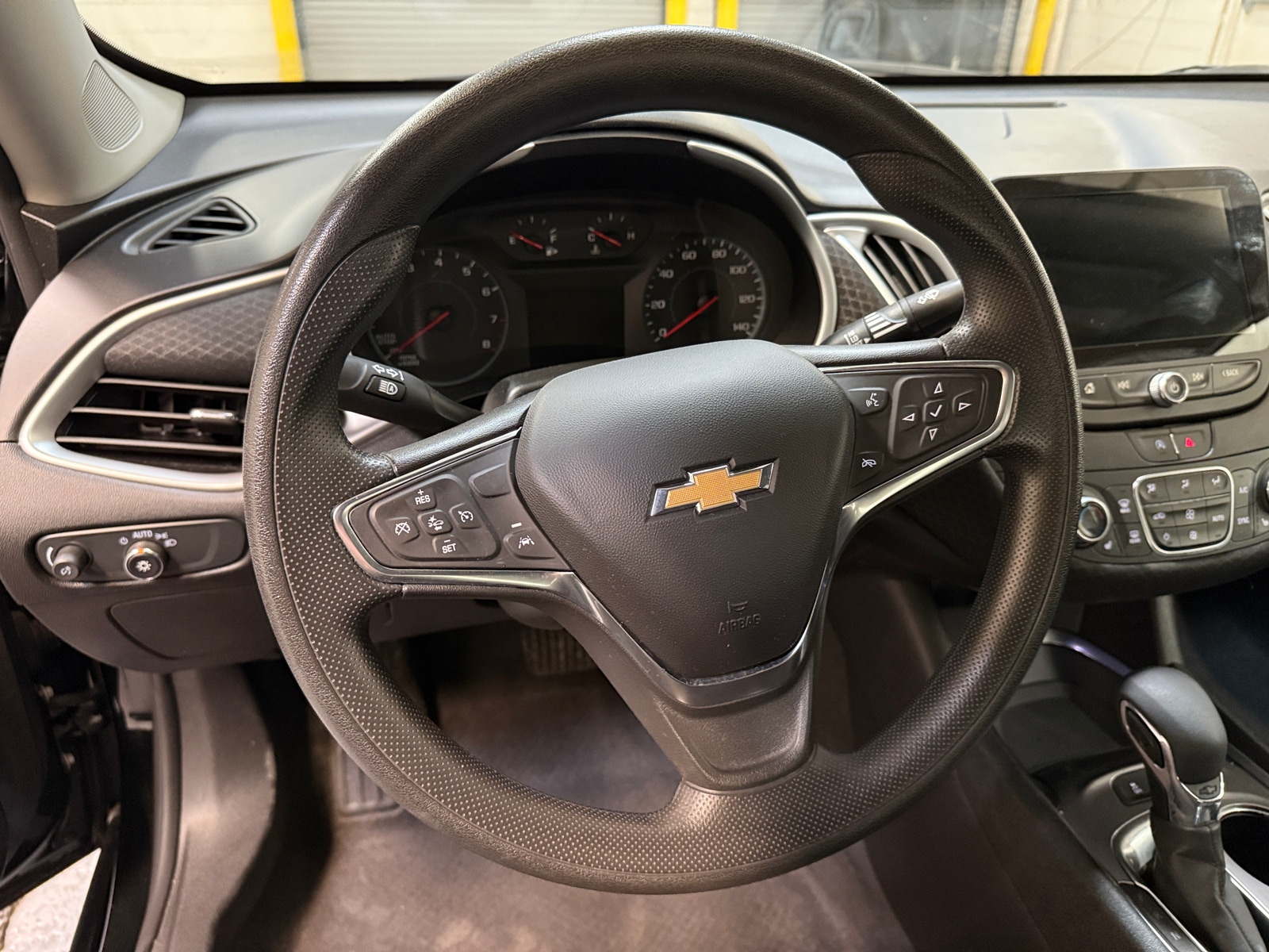 Thumbnail: 2024 Chevrolet Malibu - 5