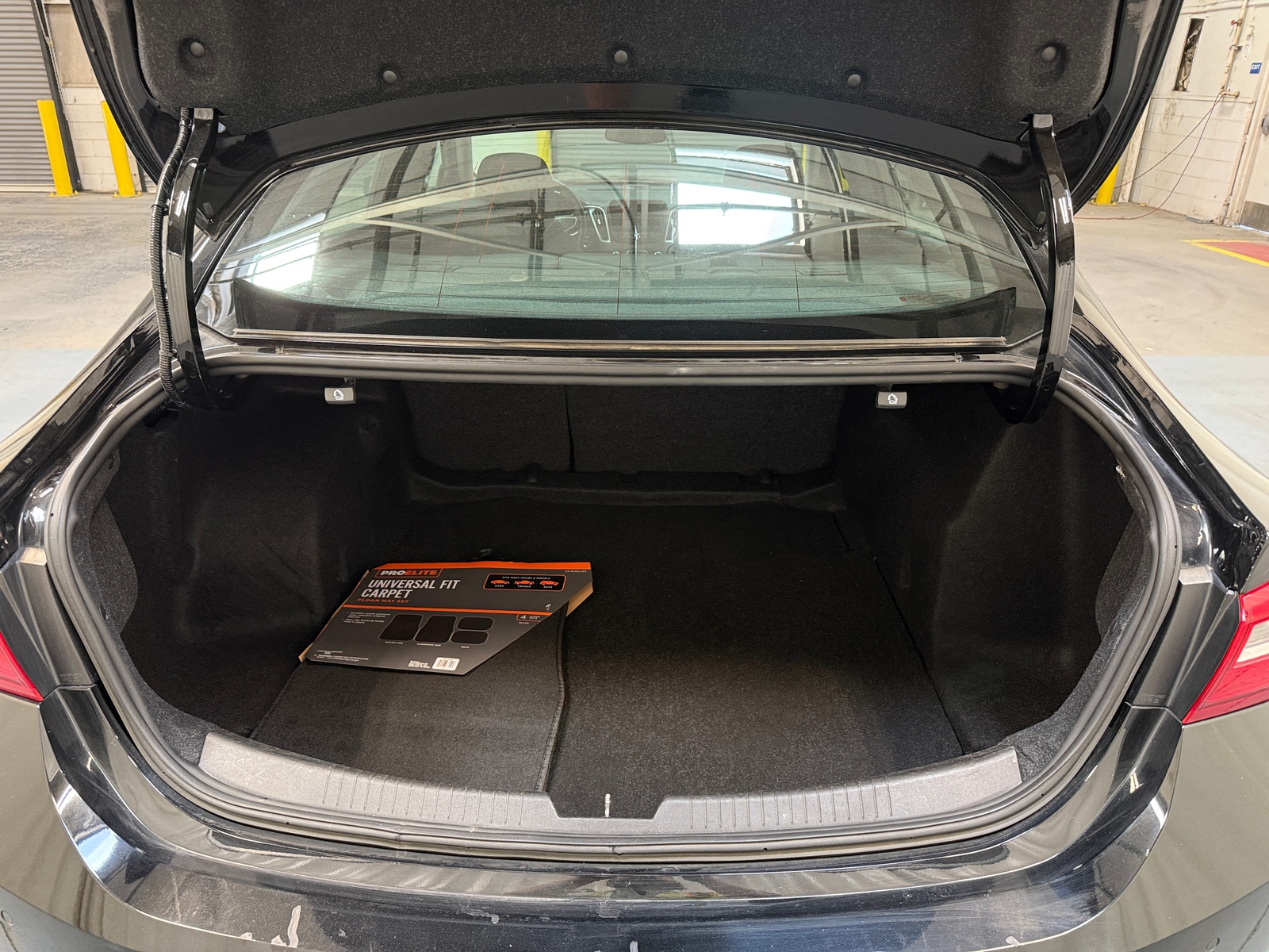 Thumbnail: 2024 Chevrolet Malibu - 7