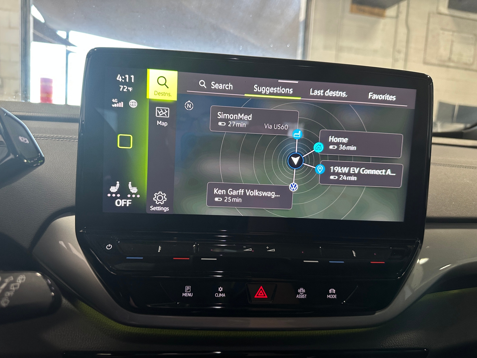 Thumbnail: 2023 Volkswagen ID.4 - 3