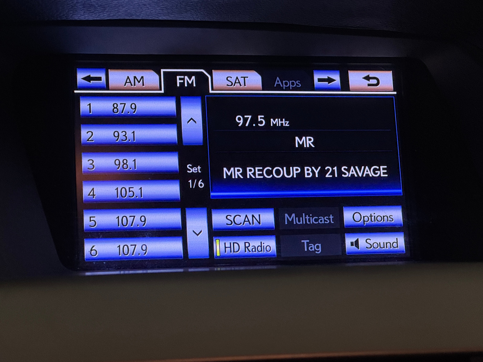 Thumbnail: 2013 Lexus RX - 4