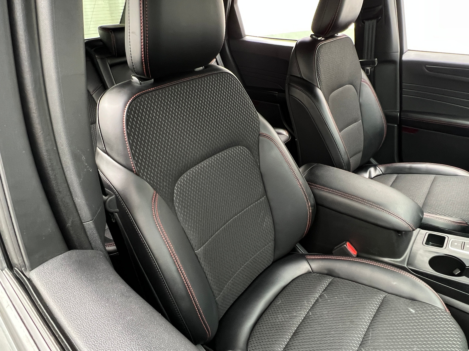 Thumbnail: 2025 Ford Escape - 2