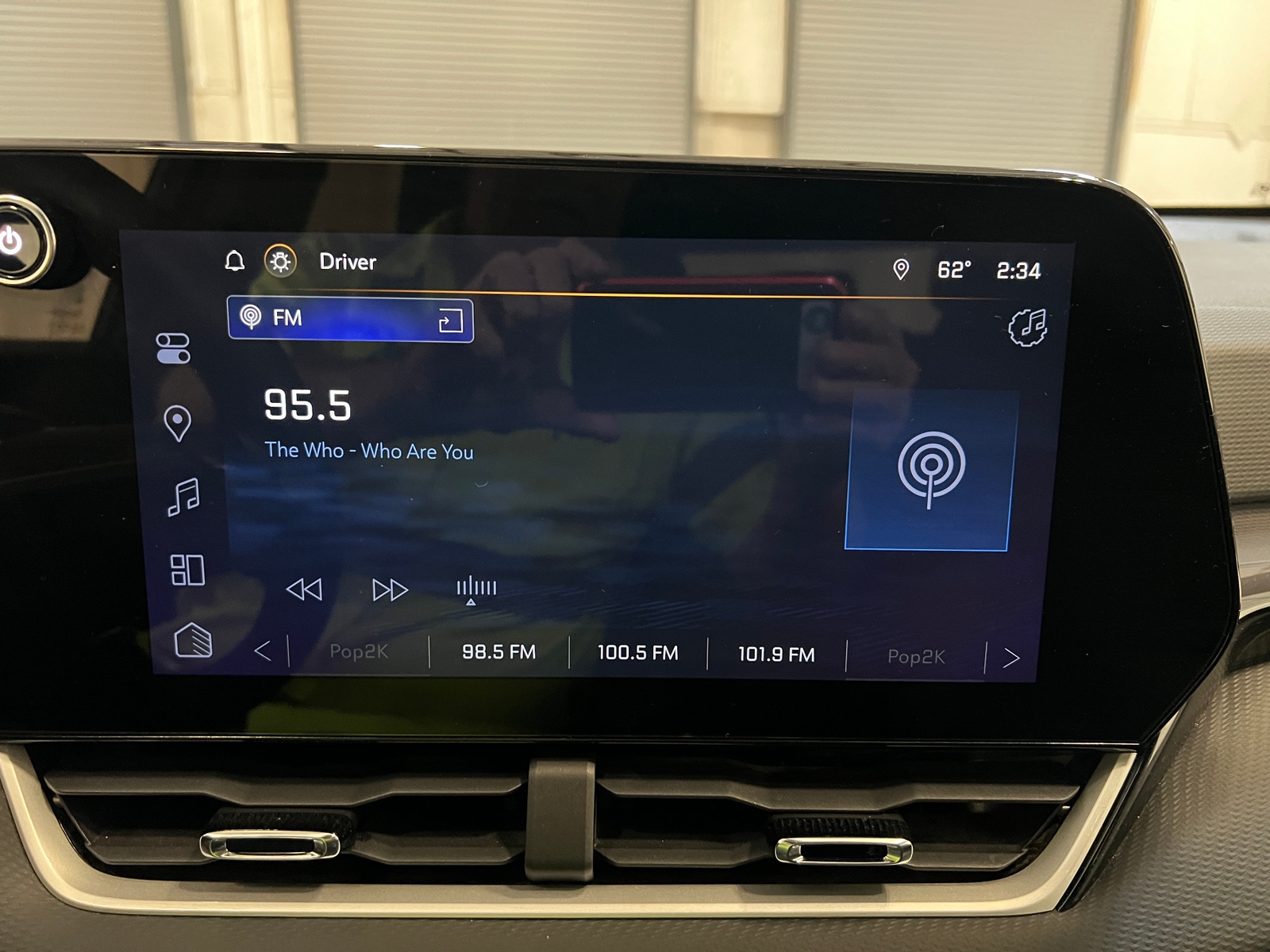 Thumbnail: 2025 Chevrolet Equinox - 4