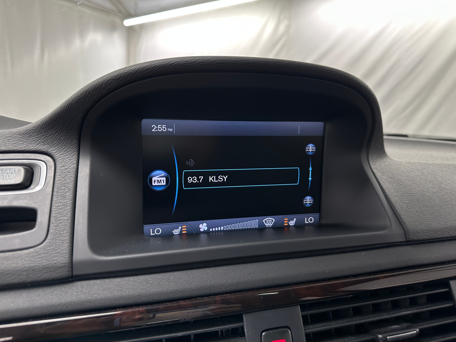 Thumbnail: 2012 Volvo S80 - 3