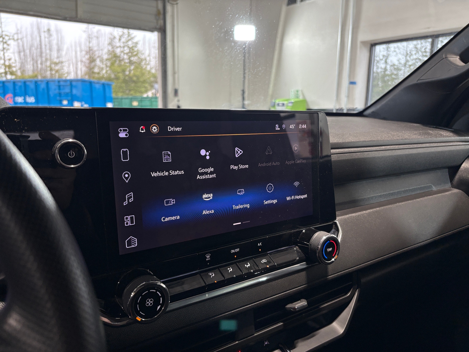 Thumbnail: 2024 Chevrolet Colorado - 4