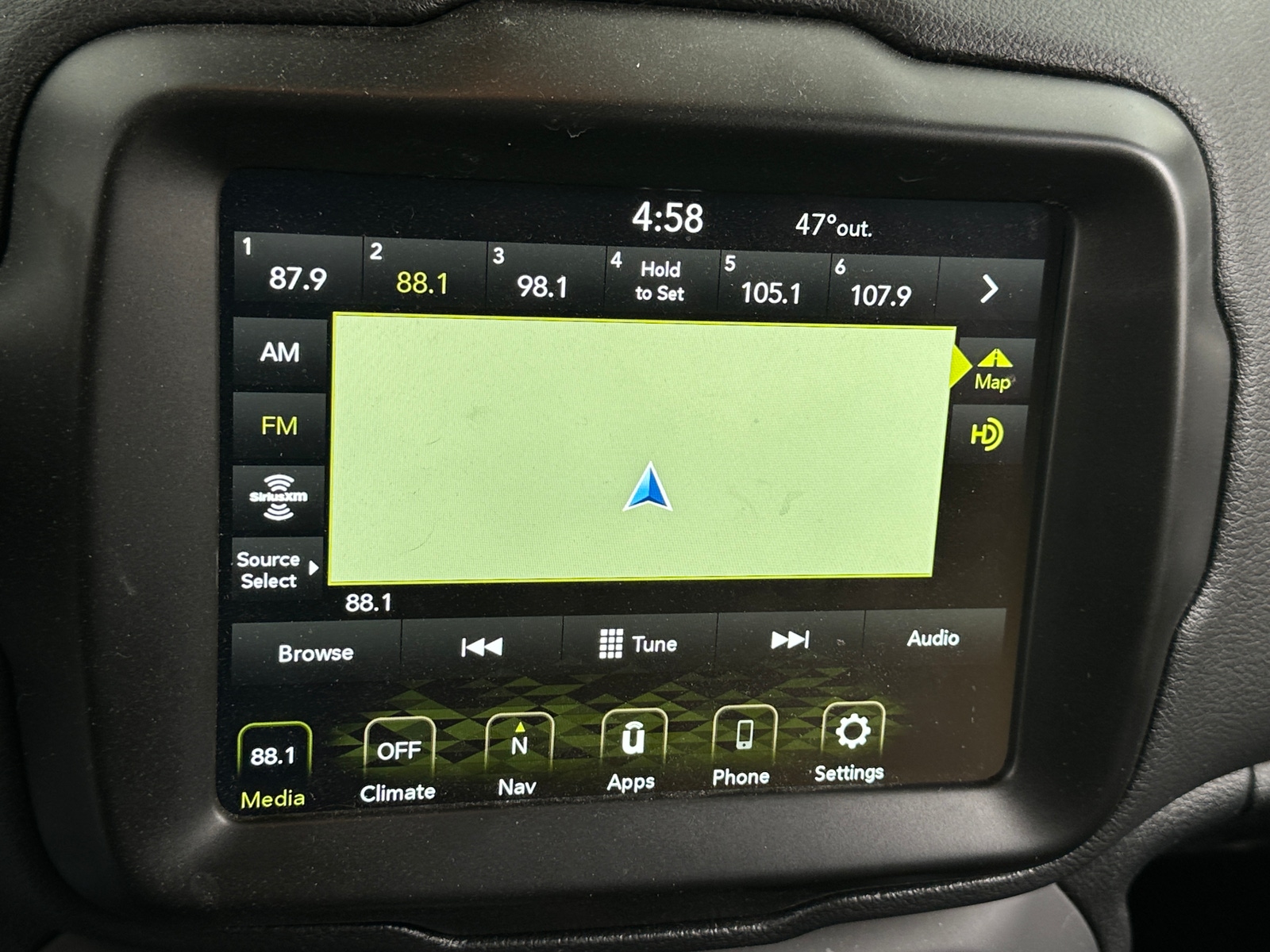 Thumbnail: 2023 Jeep Renegade - 4