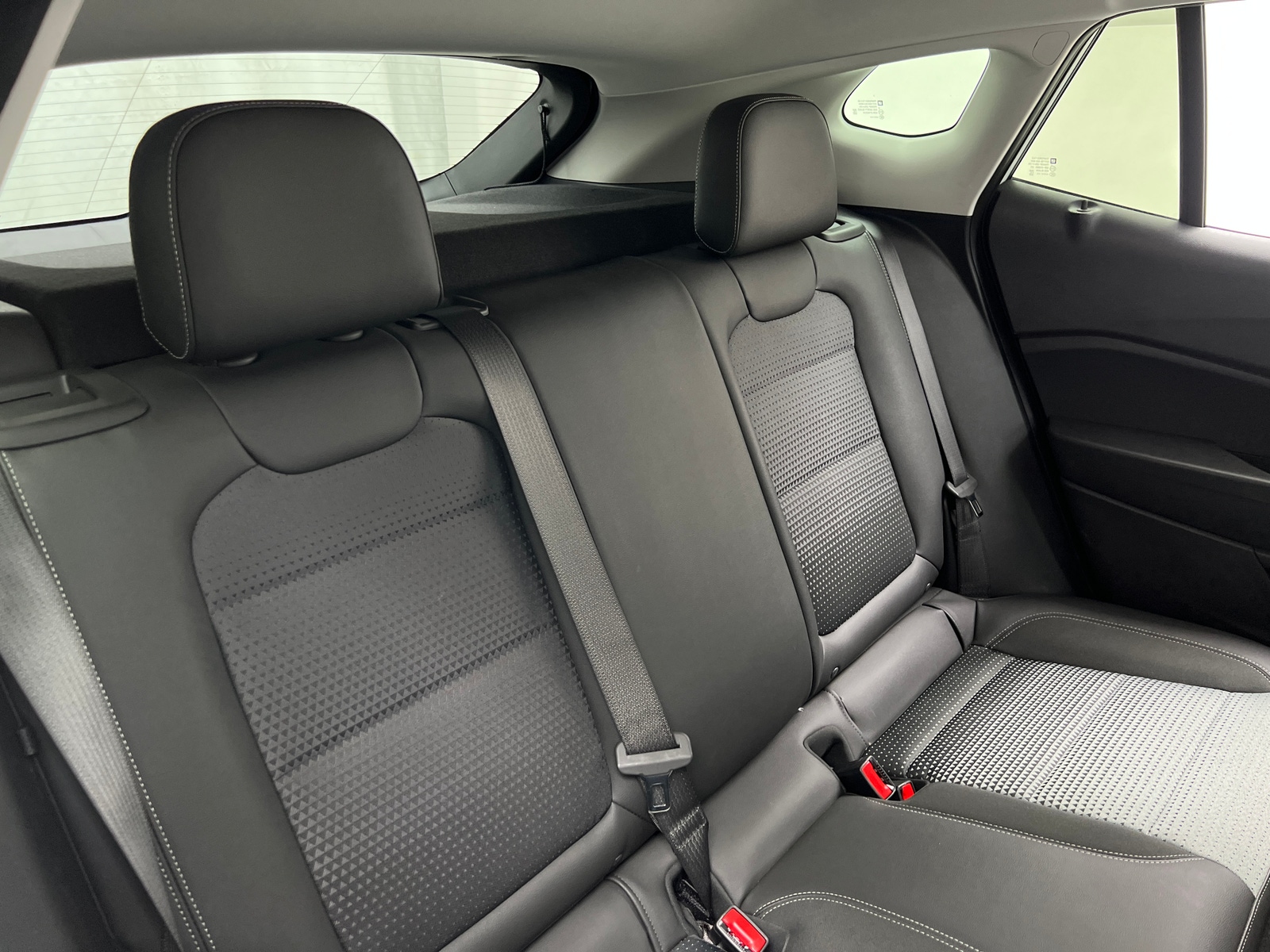 Thumbnail: 2025 Chevrolet Trax - 6