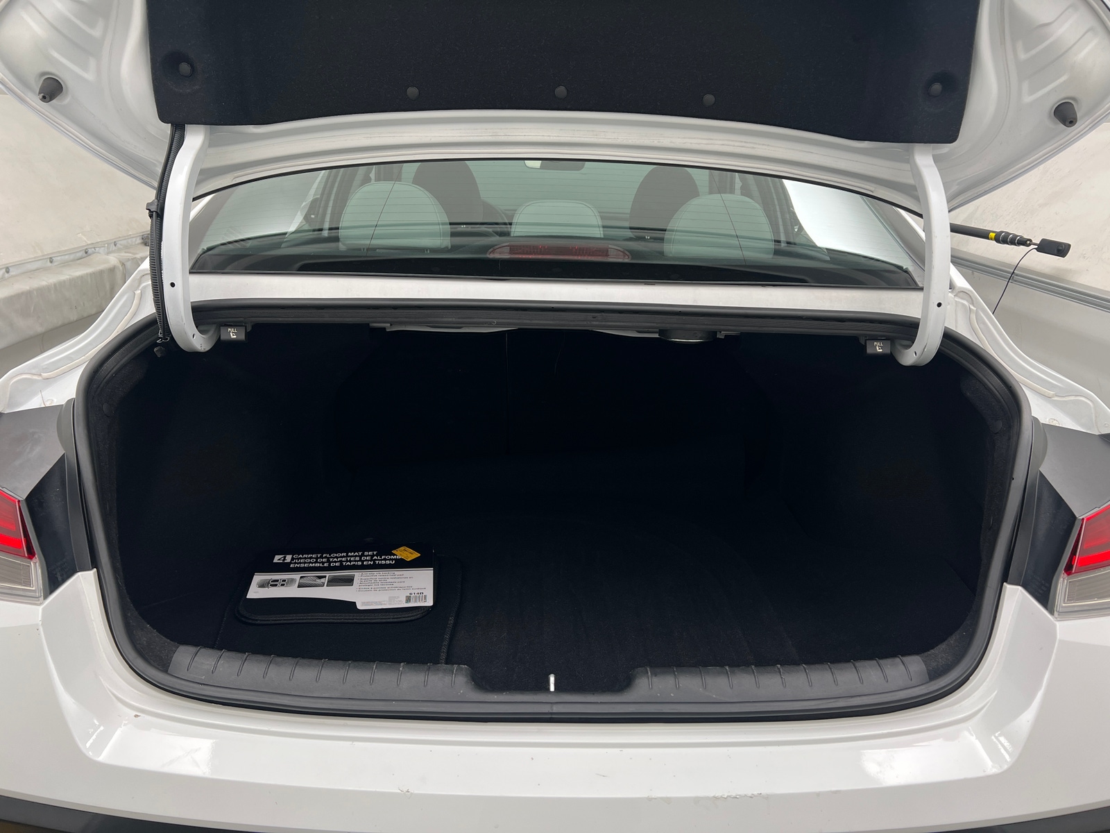 Thumbnail: 2024 Hyundai Elantra - 6