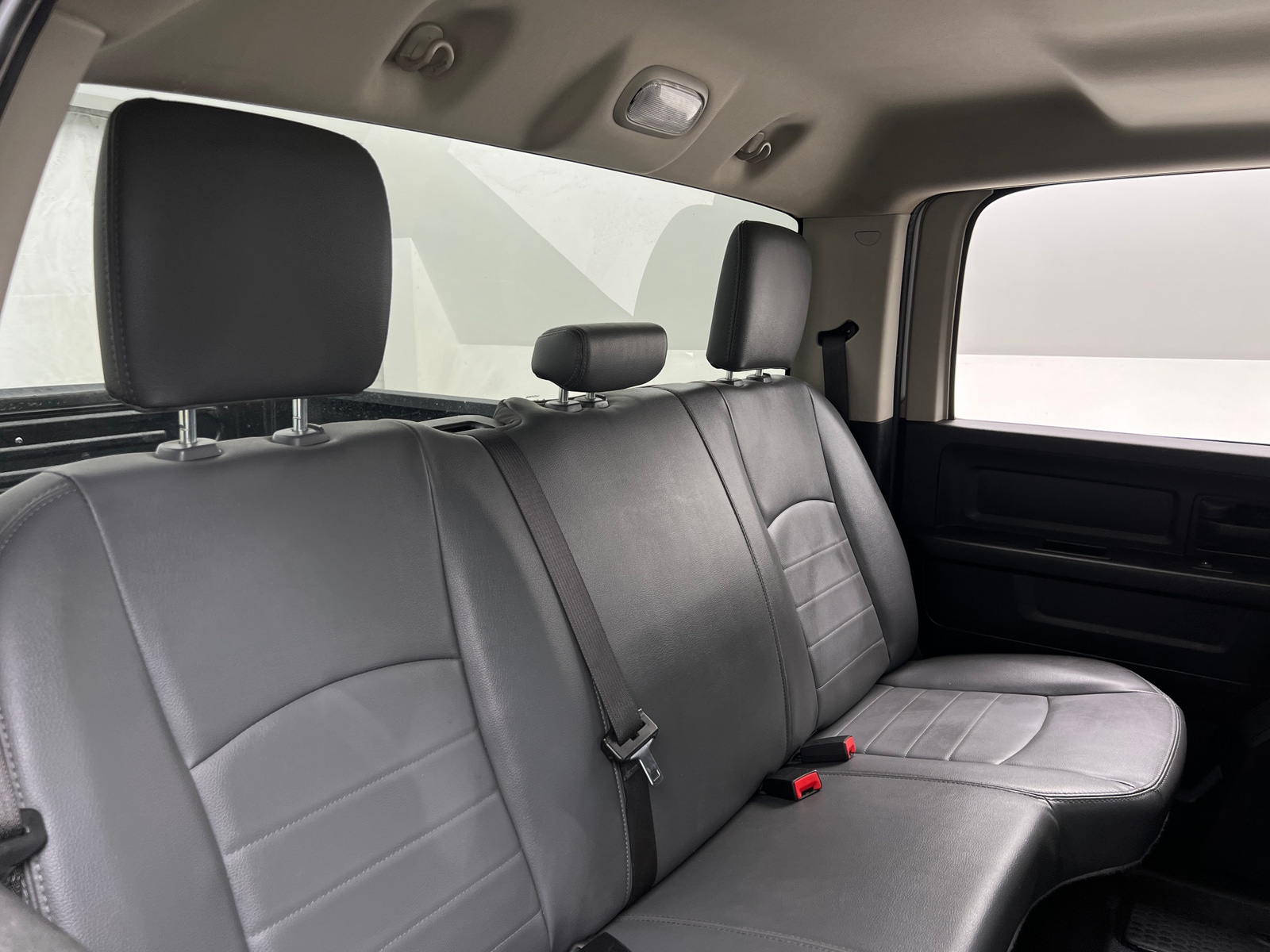 Thumbnail: 2019 RAM 1500 Classic - 6