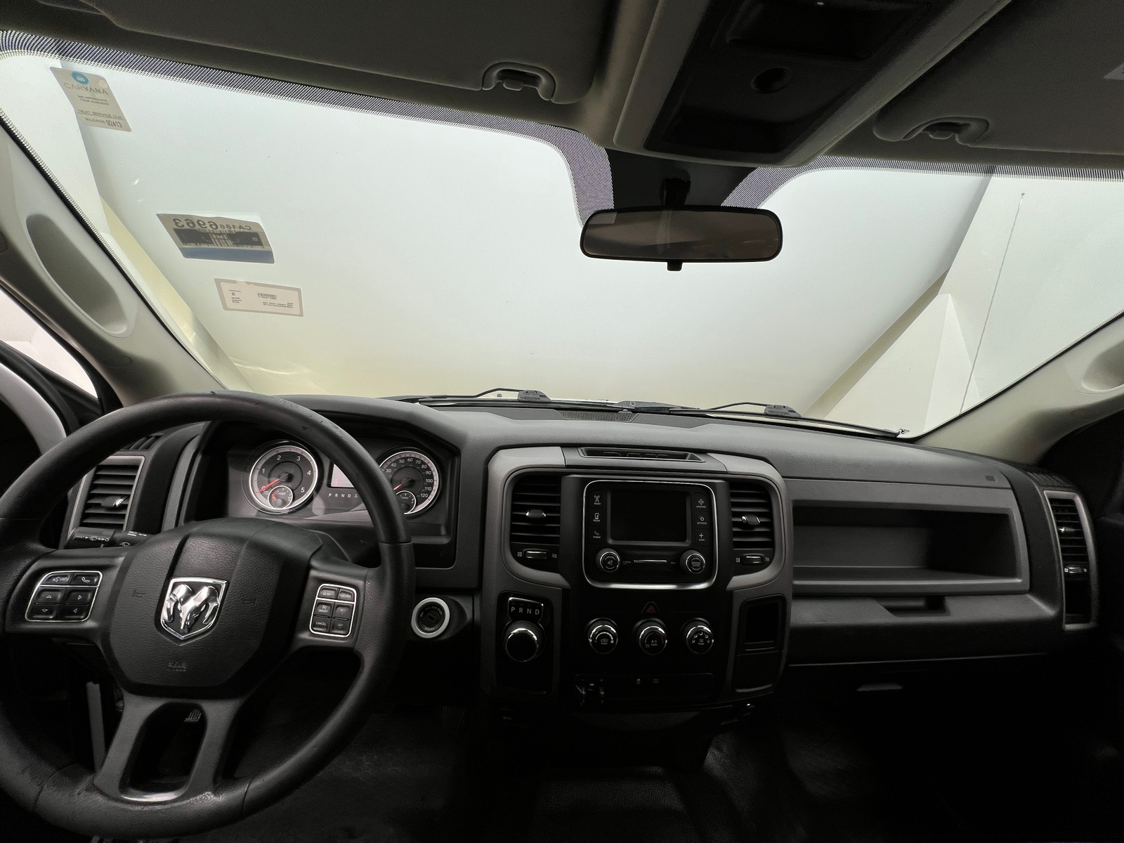 Thumbnail: 2019 RAM 1500 Classic - 3