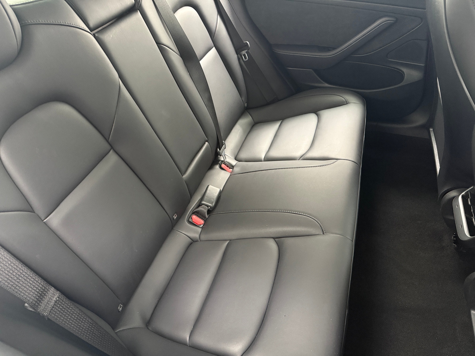 Thumbnail: 2021 Tesla Model 3 - 5