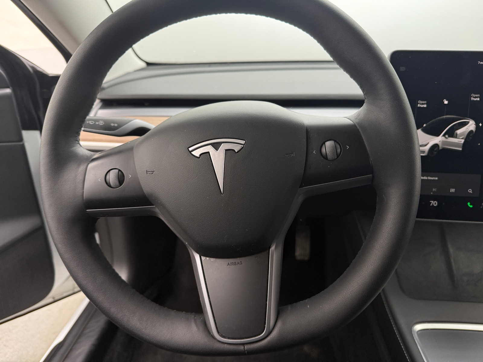 Thumbnail: 2021 Tesla Model 3 - 4