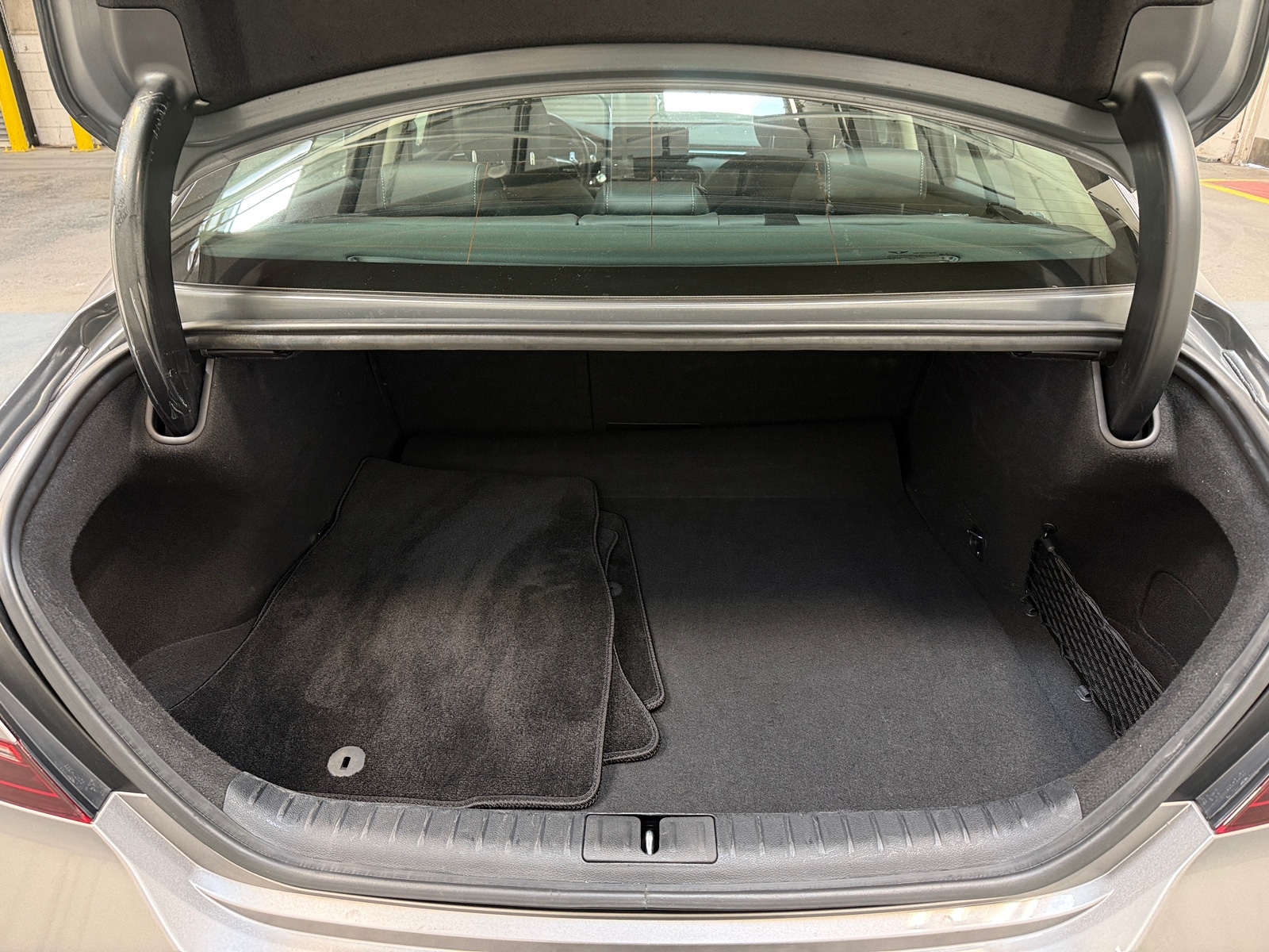 Thumbnail: 2025 Genesis G70 - 6