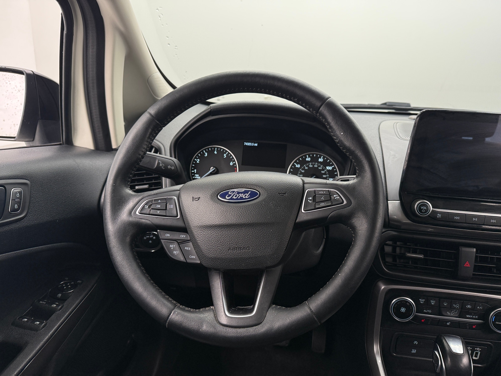 Thumbnail: 2022 Ford EcoSport - 4