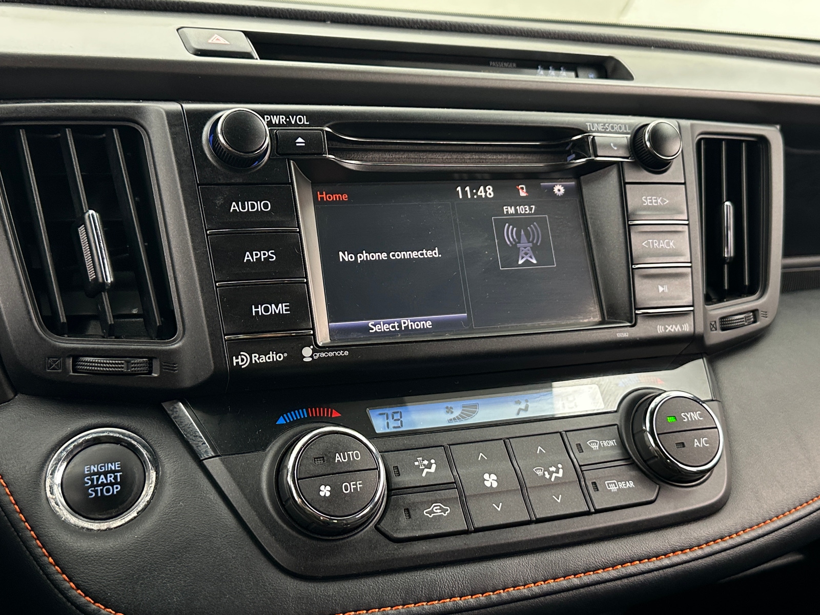 Thumbnail: 2017 Toyota RAV4 - 3