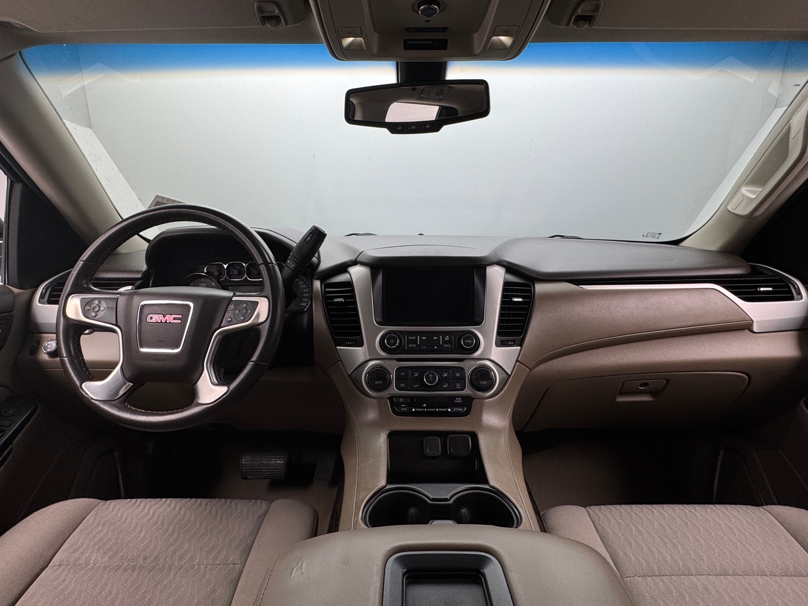 Thumbnail: 2019 GMC Yukon - 3