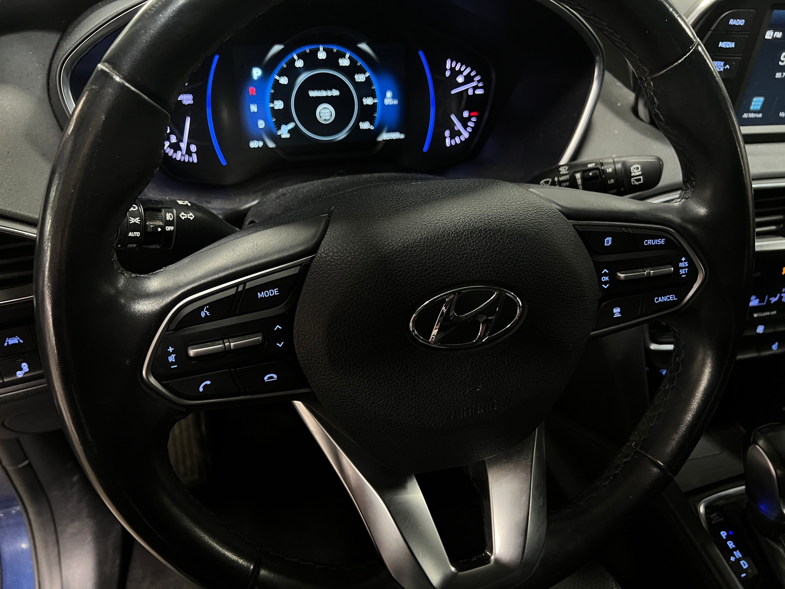 Thumbnail: 2020 Hyundai Santa Fe - 4