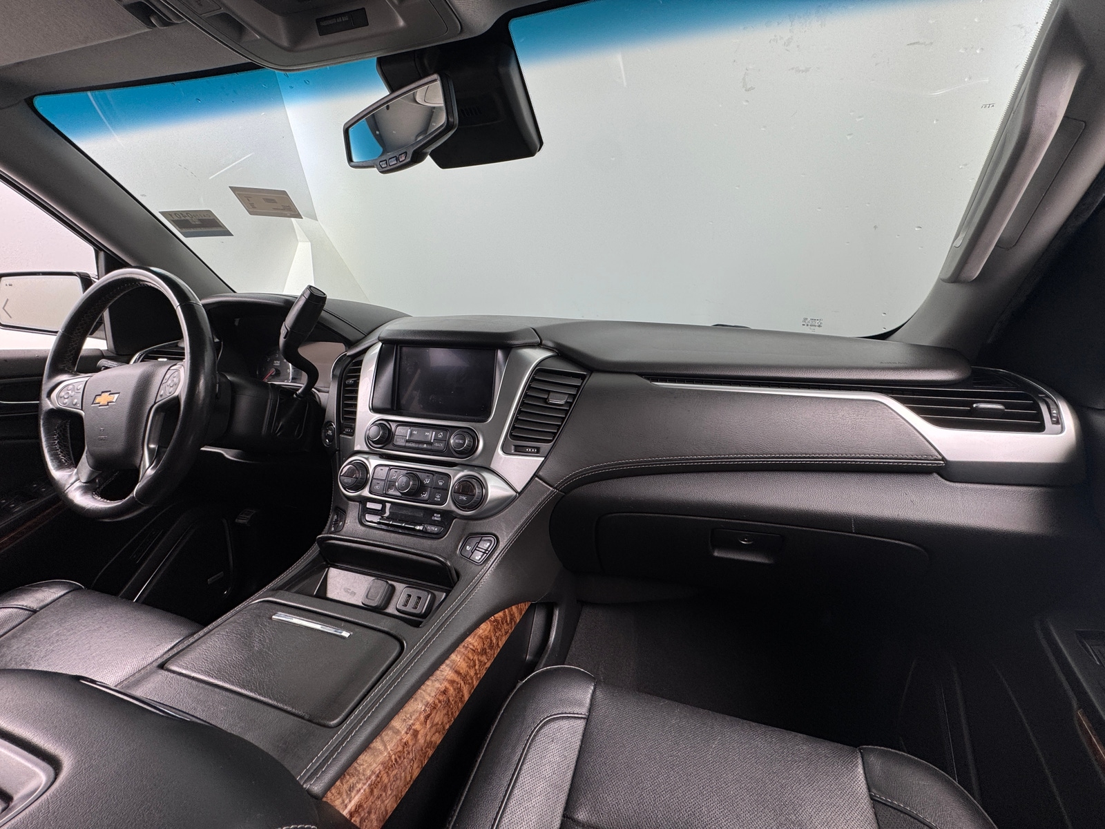 Thumbnail: 2020 Chevrolet Suburban - 2