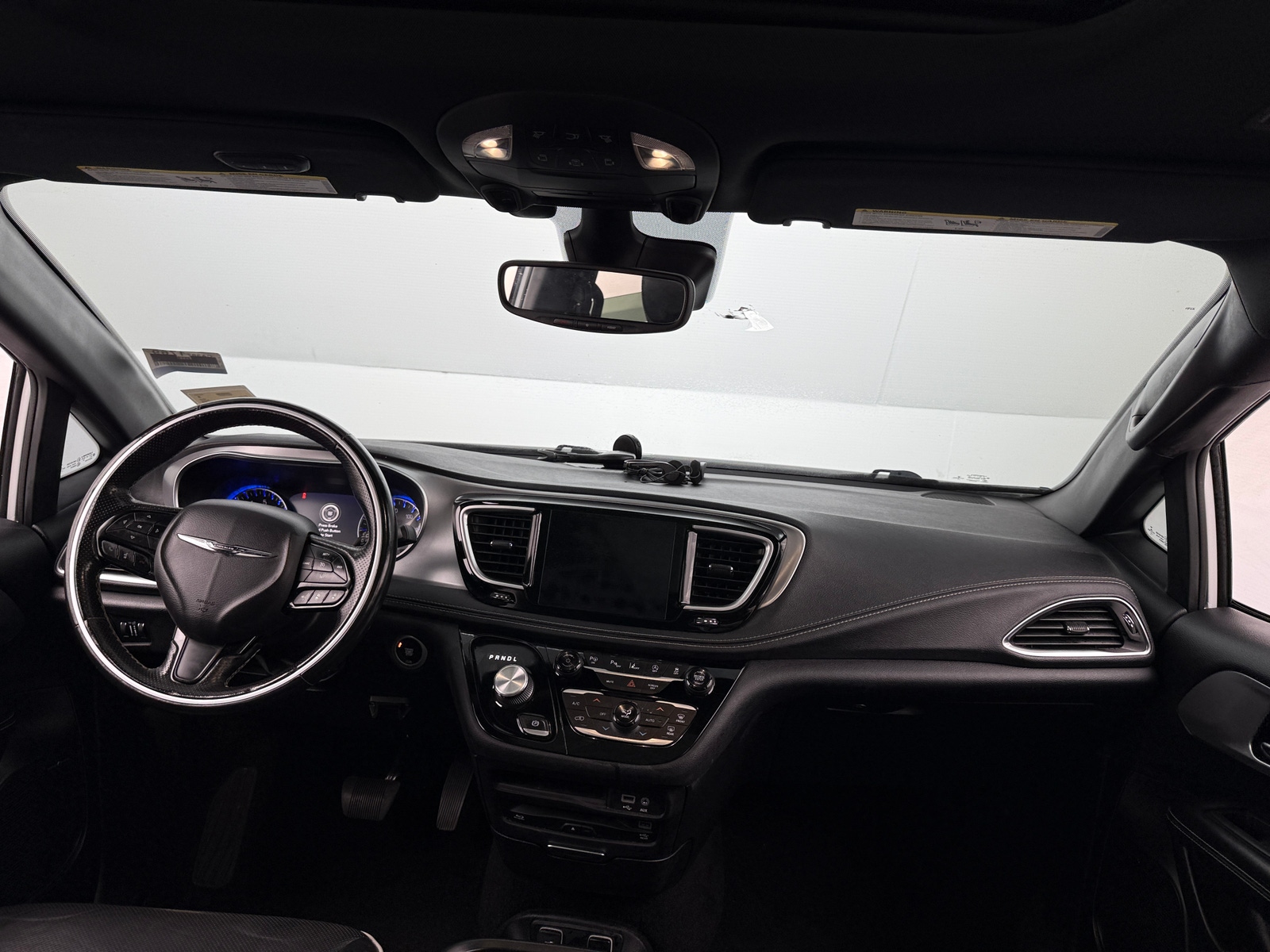 Thumbnail: 2019 Chrysler Pacifica - 2