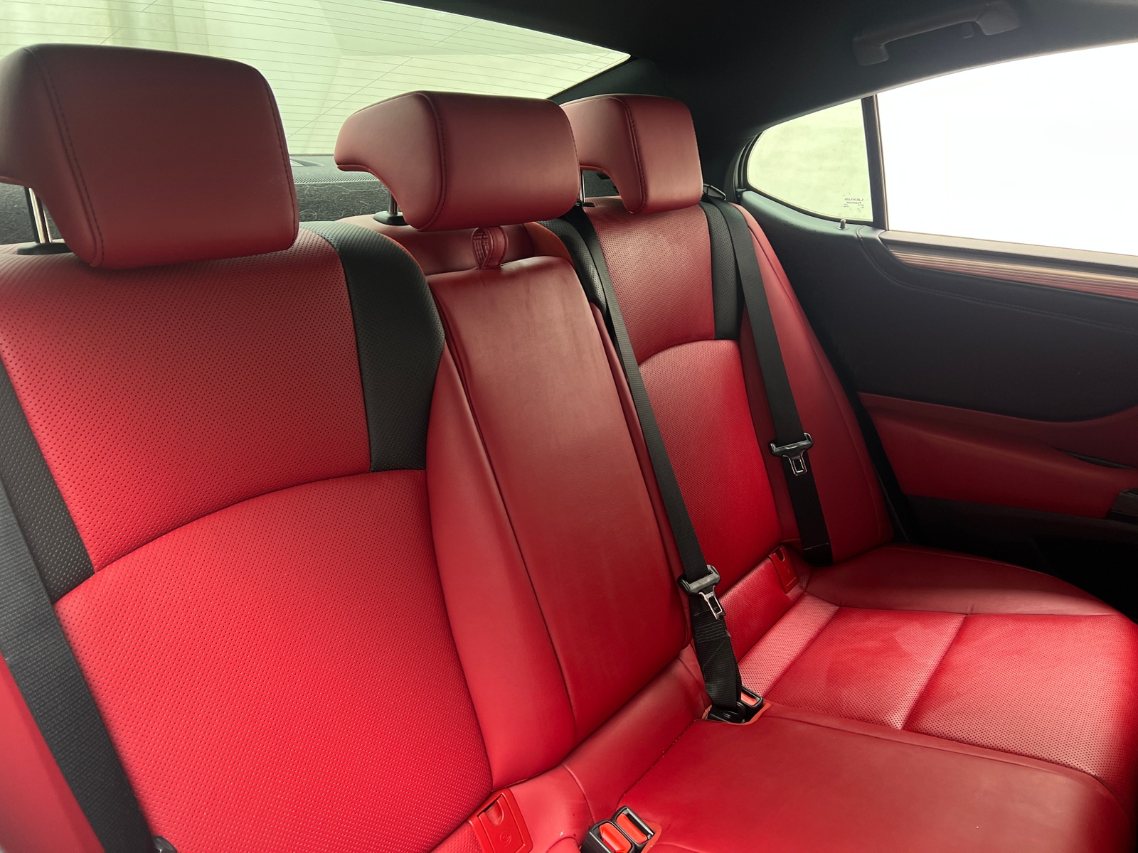 Thumbnail: 2021 Lexus ES - 6