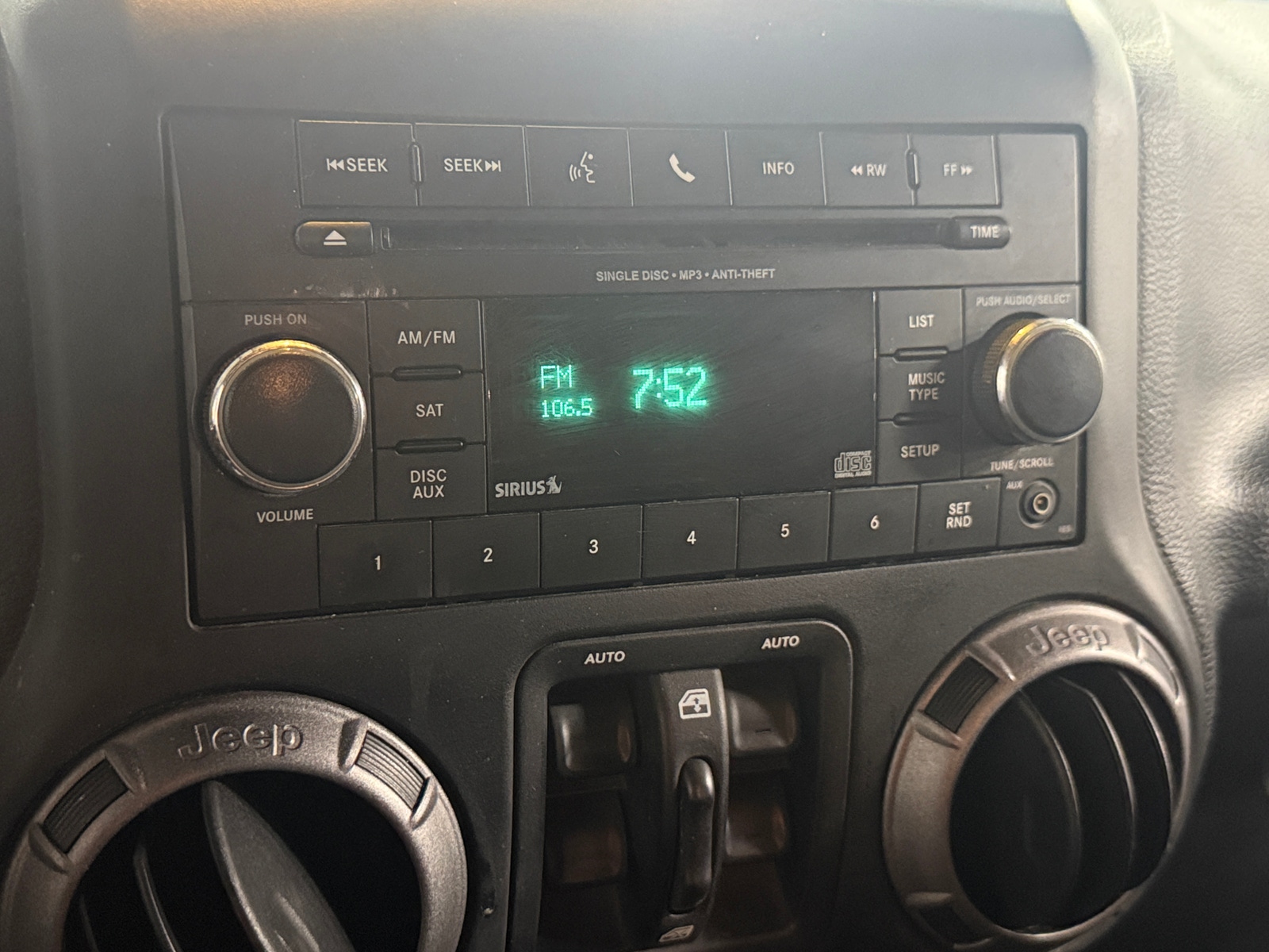 Thumbnail: 2018 Jeep Wrangler - 4