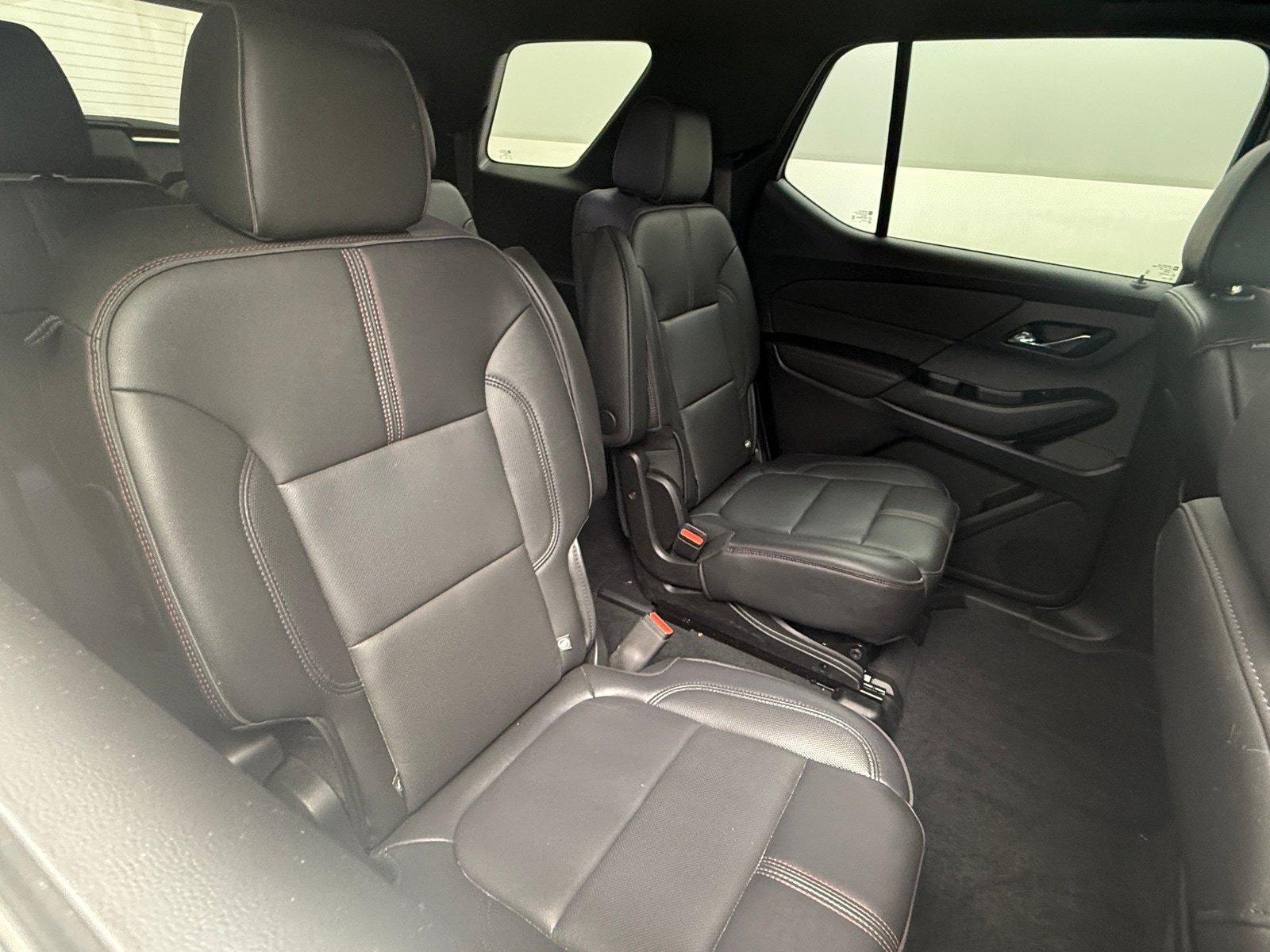 Thumbnail: 2023 Chevrolet Traverse - 5