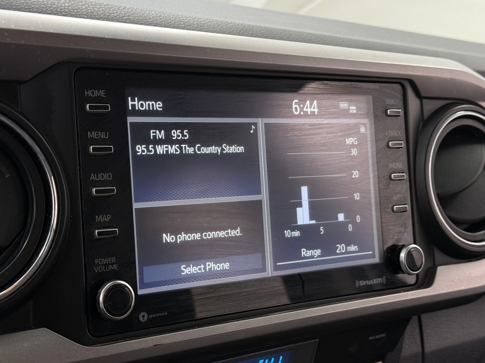 Thumbnail: 2022 Toyota Tacoma - 4